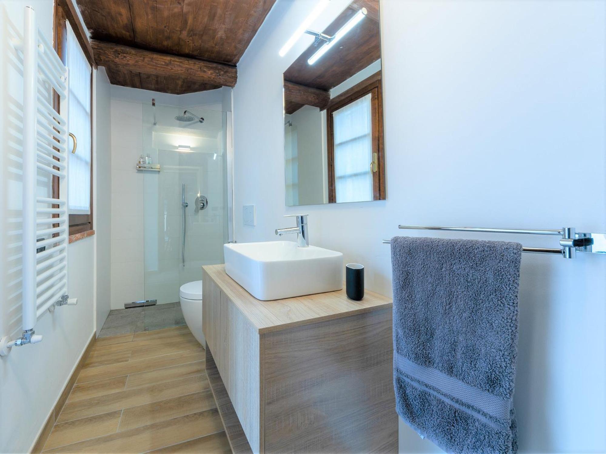 Studio Apartment - Photo 30