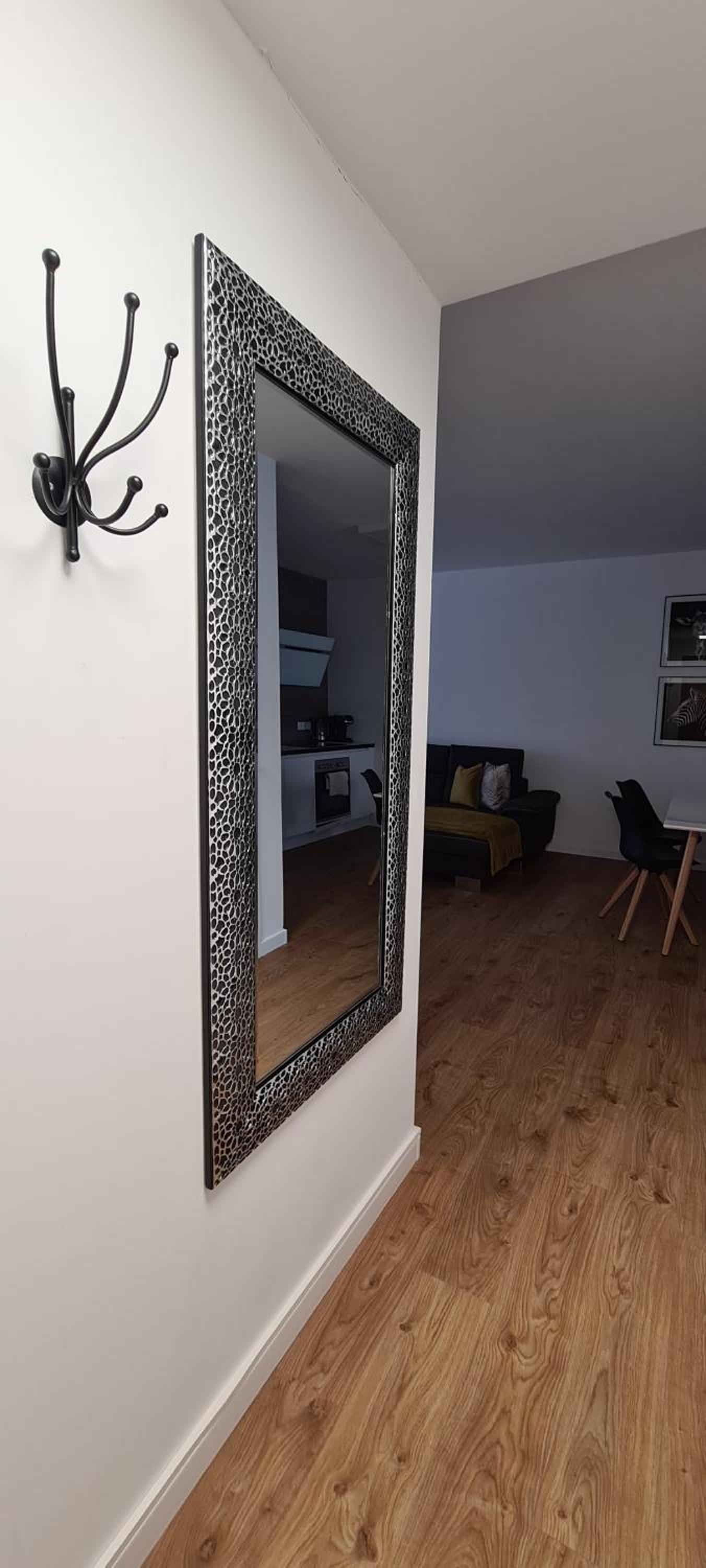 Apartment - Split Level photo 2
