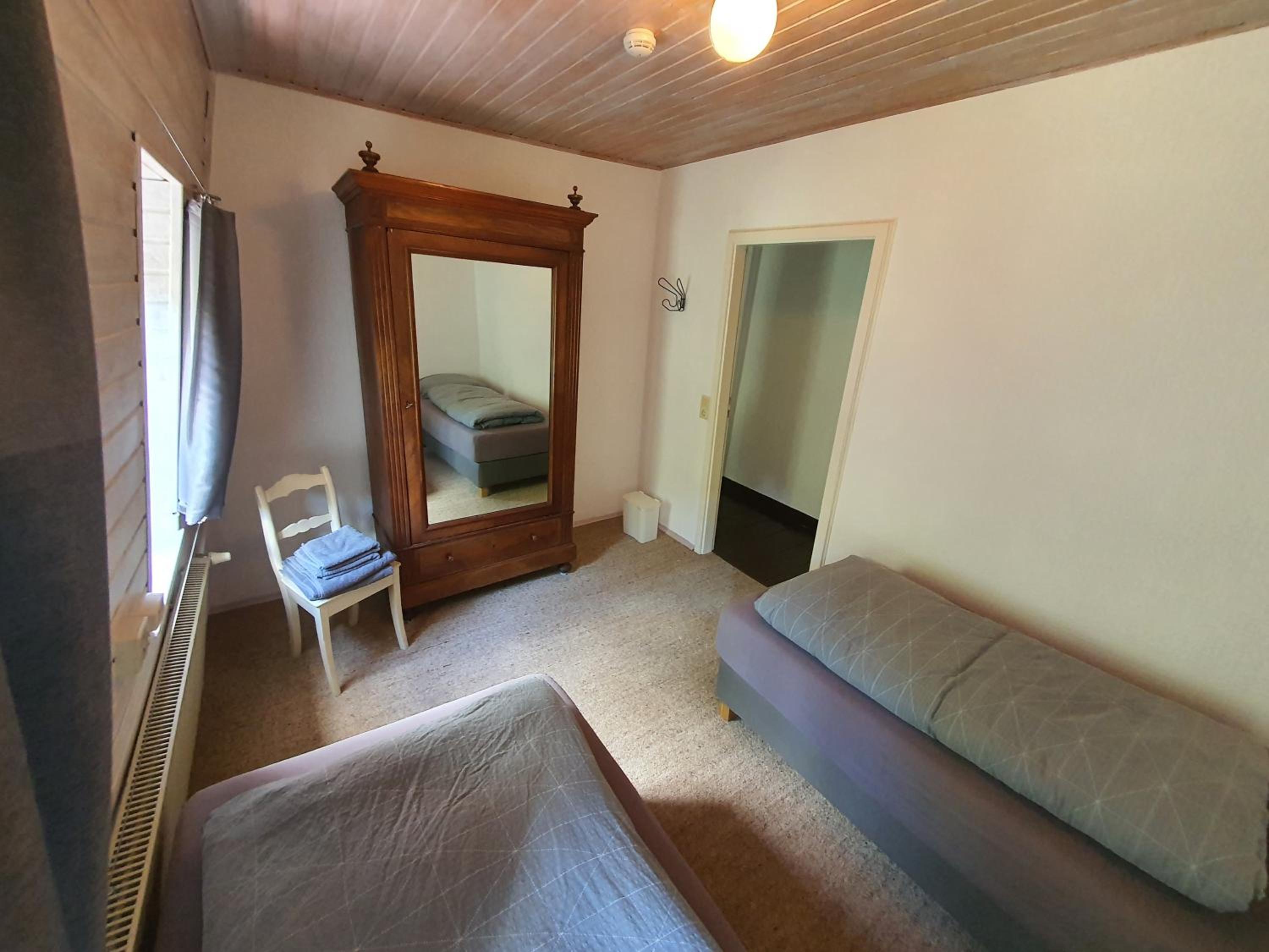 Two-Bedroom Family Room photo 3