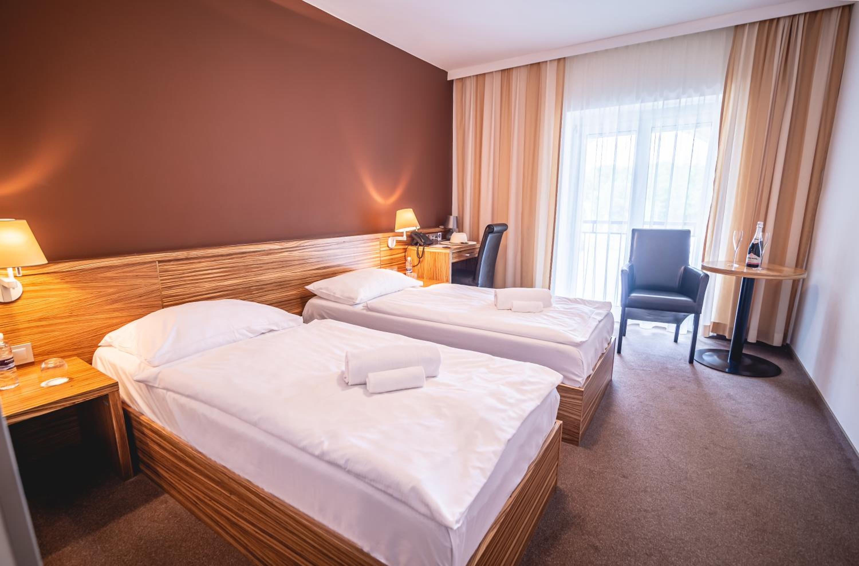 Twin Room photo 1