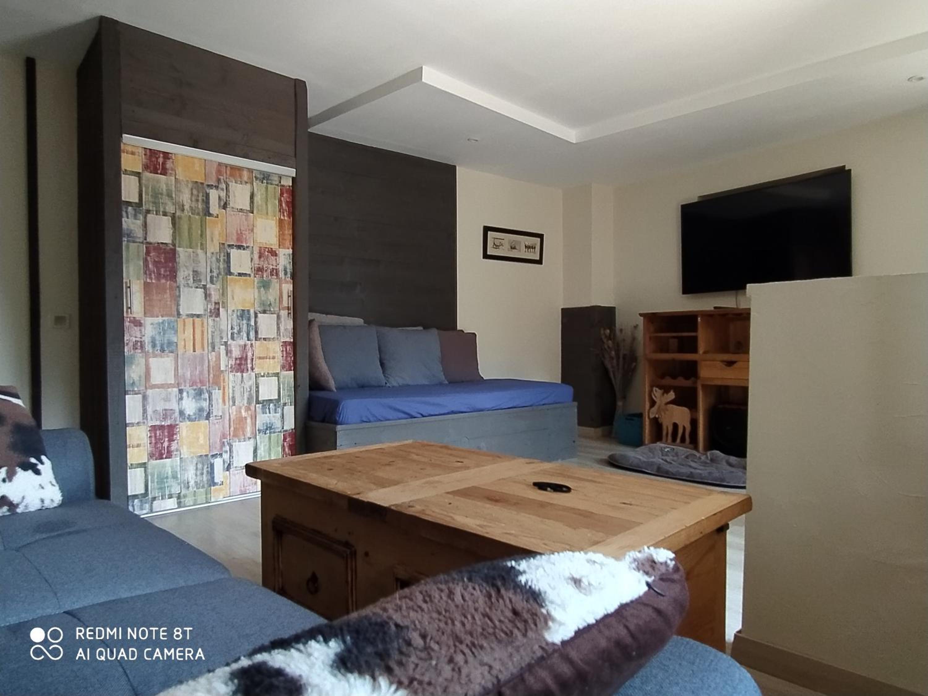 Apartment with Terrace photo 3