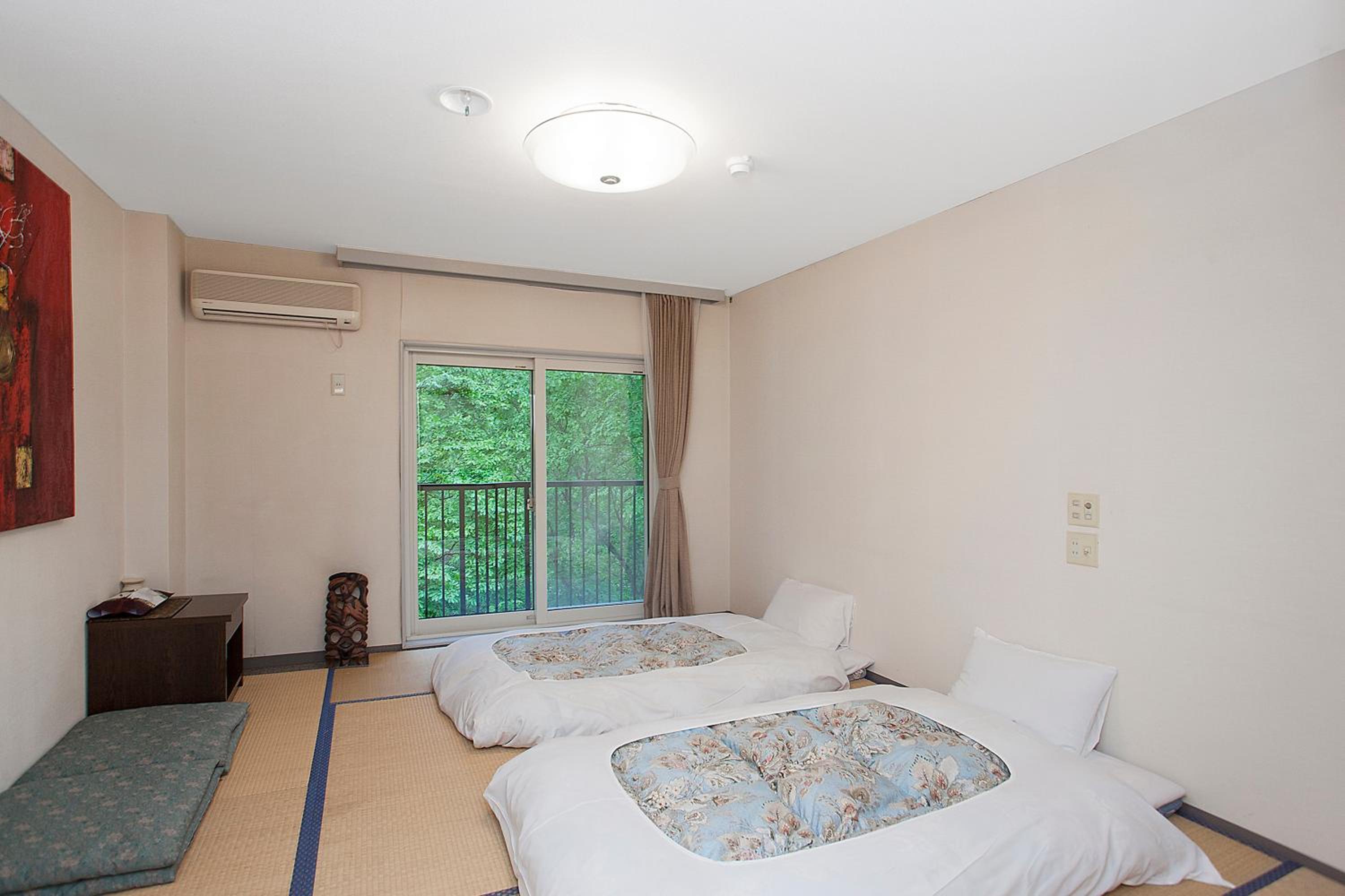 Japanese Room with Private Bathroom - River view 305 photo 3