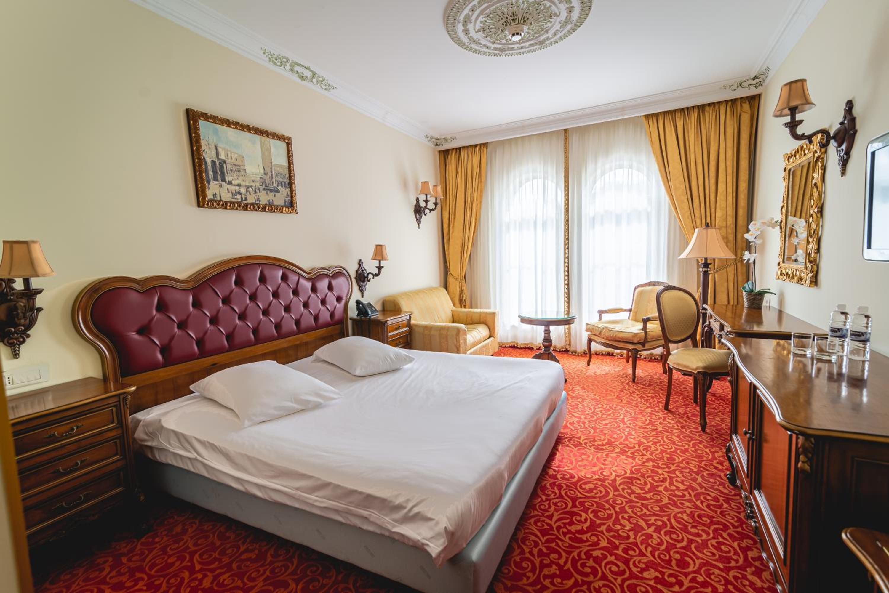 Double Room with Extra Bed - Photo 2