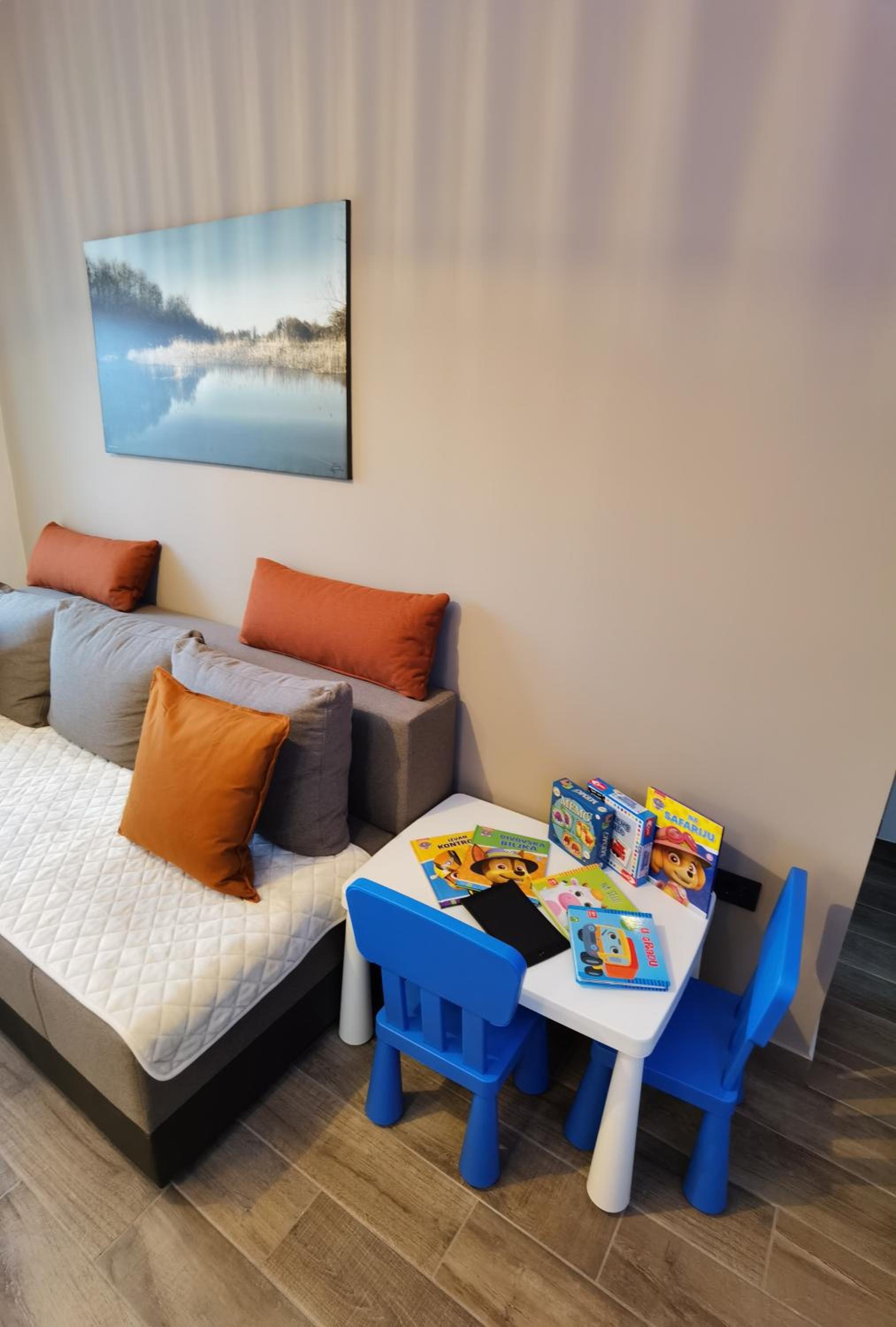  Deluxe Two-Bedroom Apartment with Terrace - Photo 12