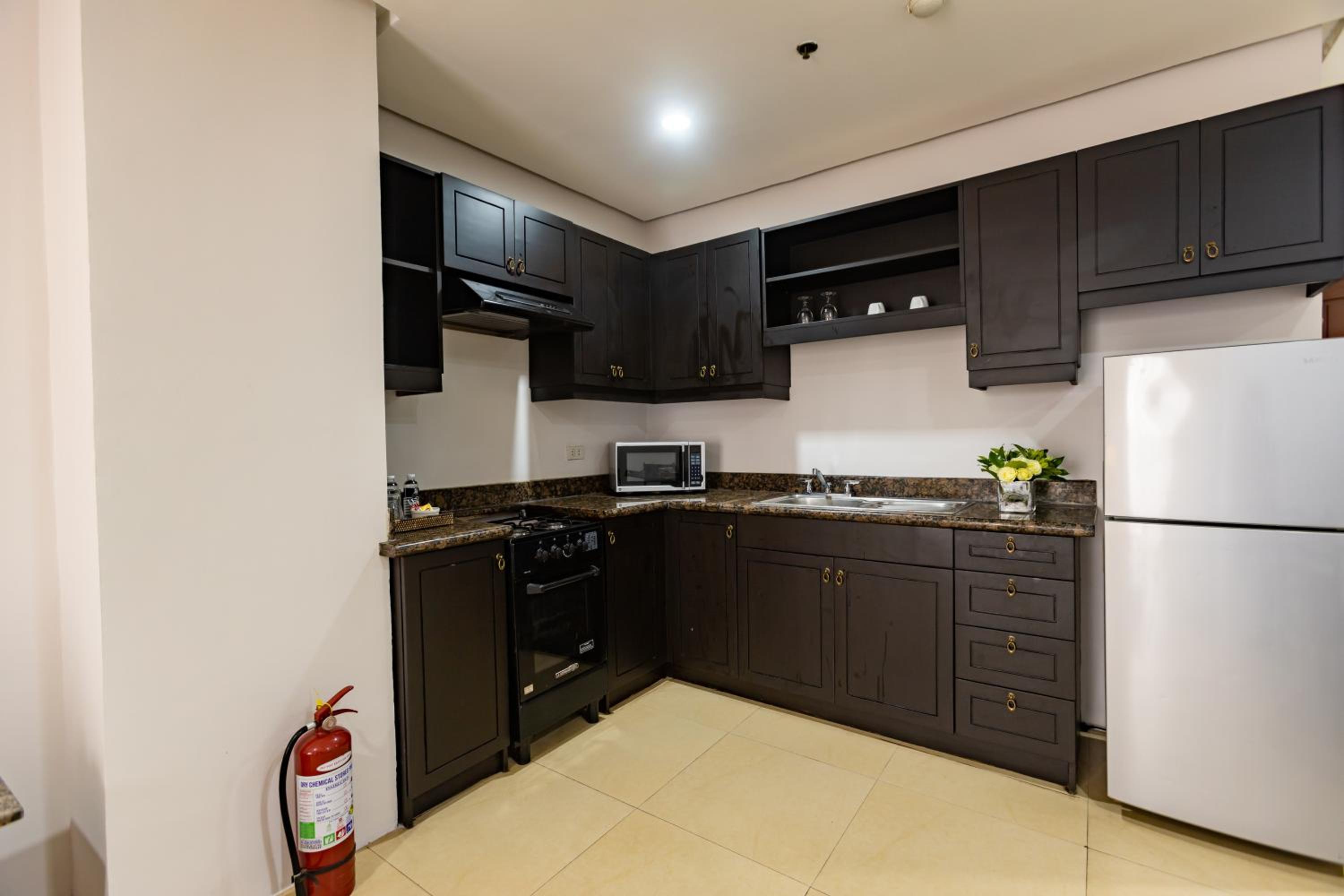 Three-Bedroom Premier photo 3