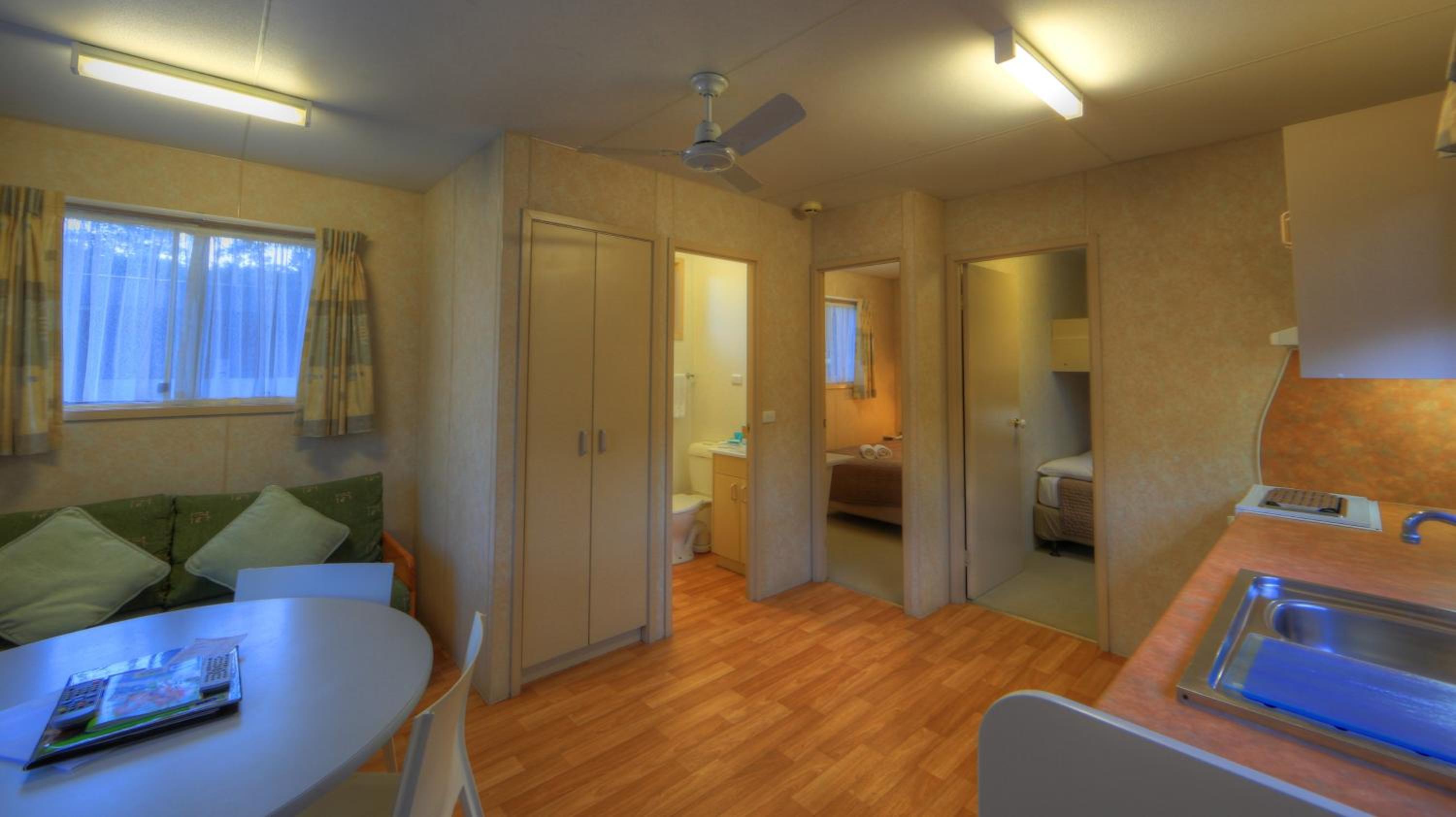 Family Room with Garden View photo 3