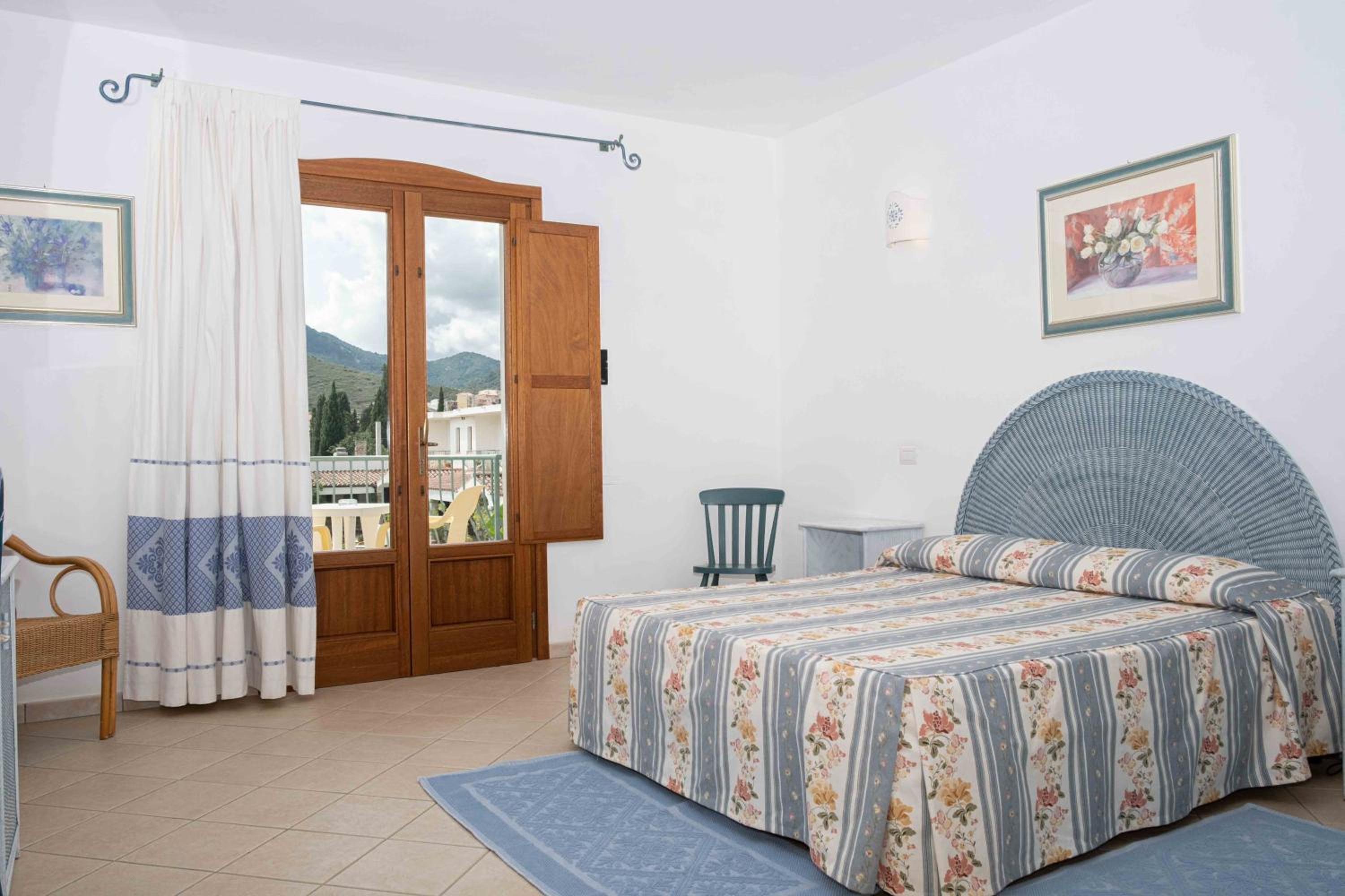 Double Room - Photo 12