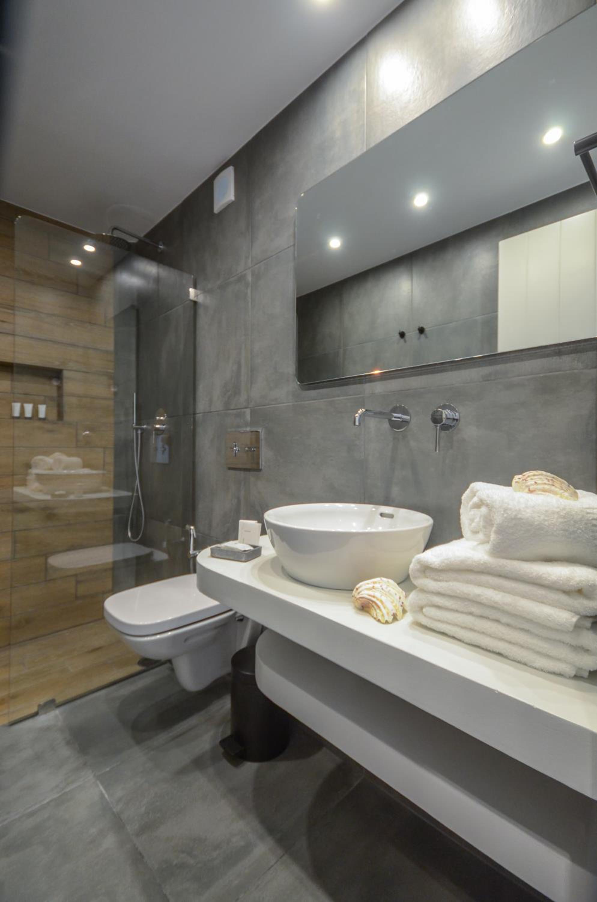 Superior Triple Room - Photo 2