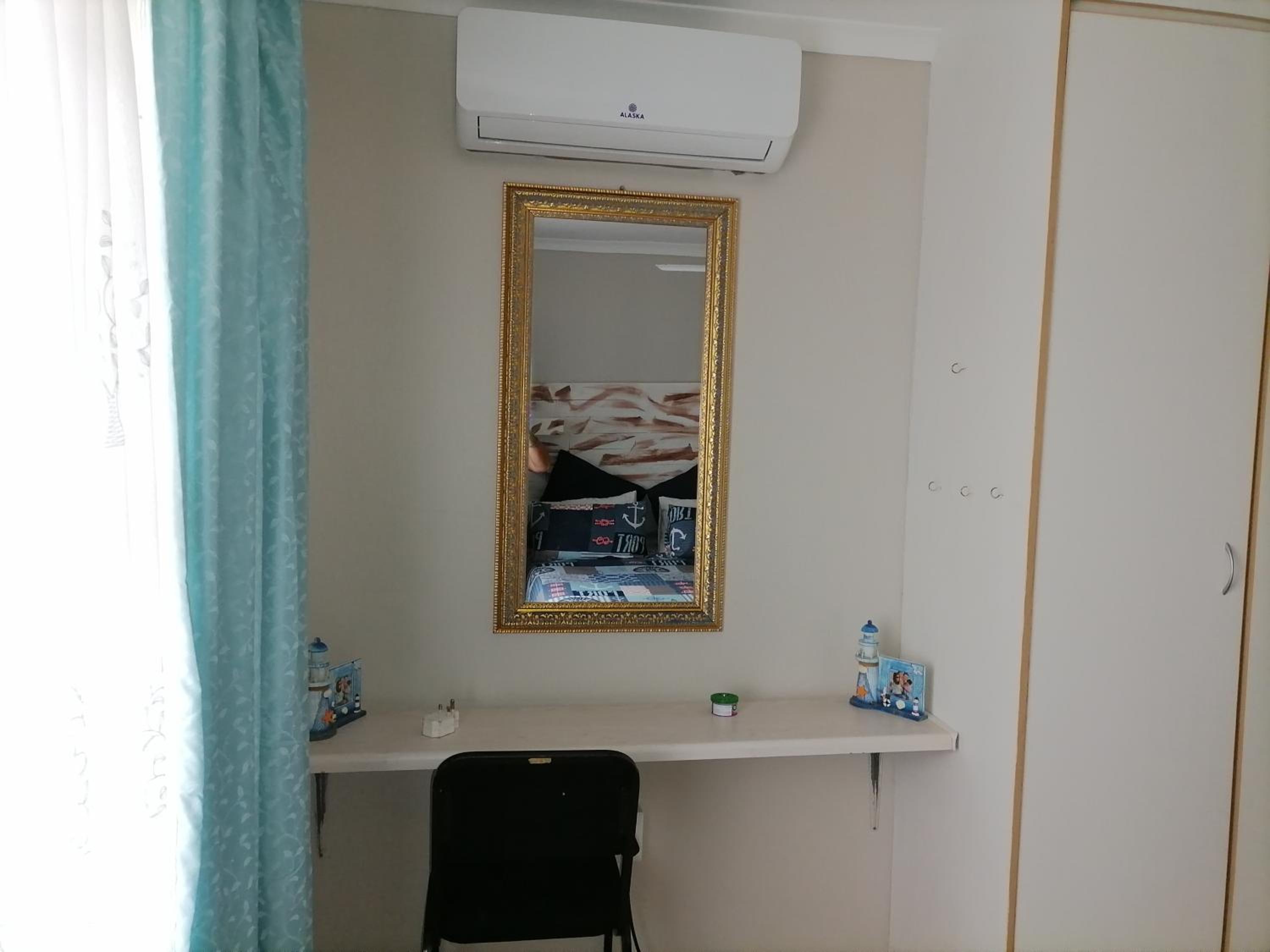 Three-Bedroom Apartment - Photo 23