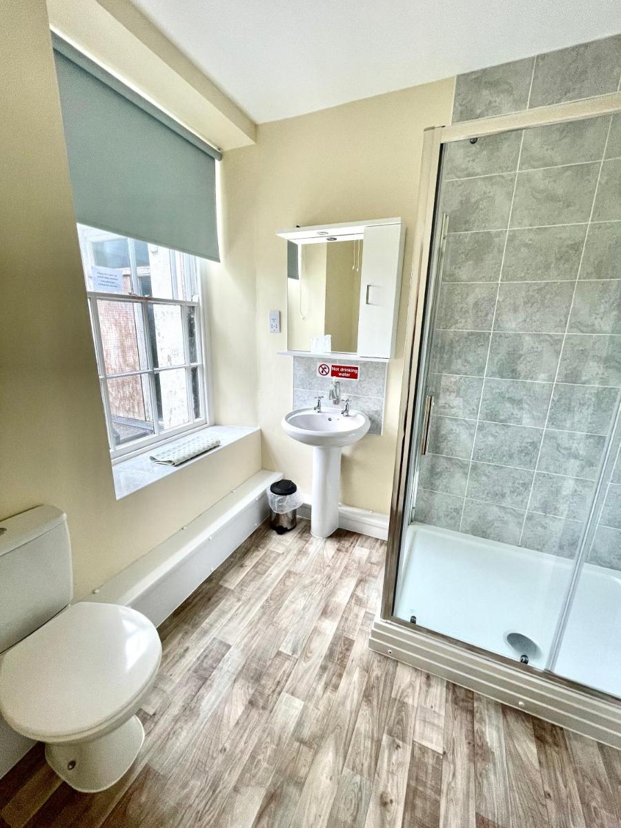 Double Room - Photo 7