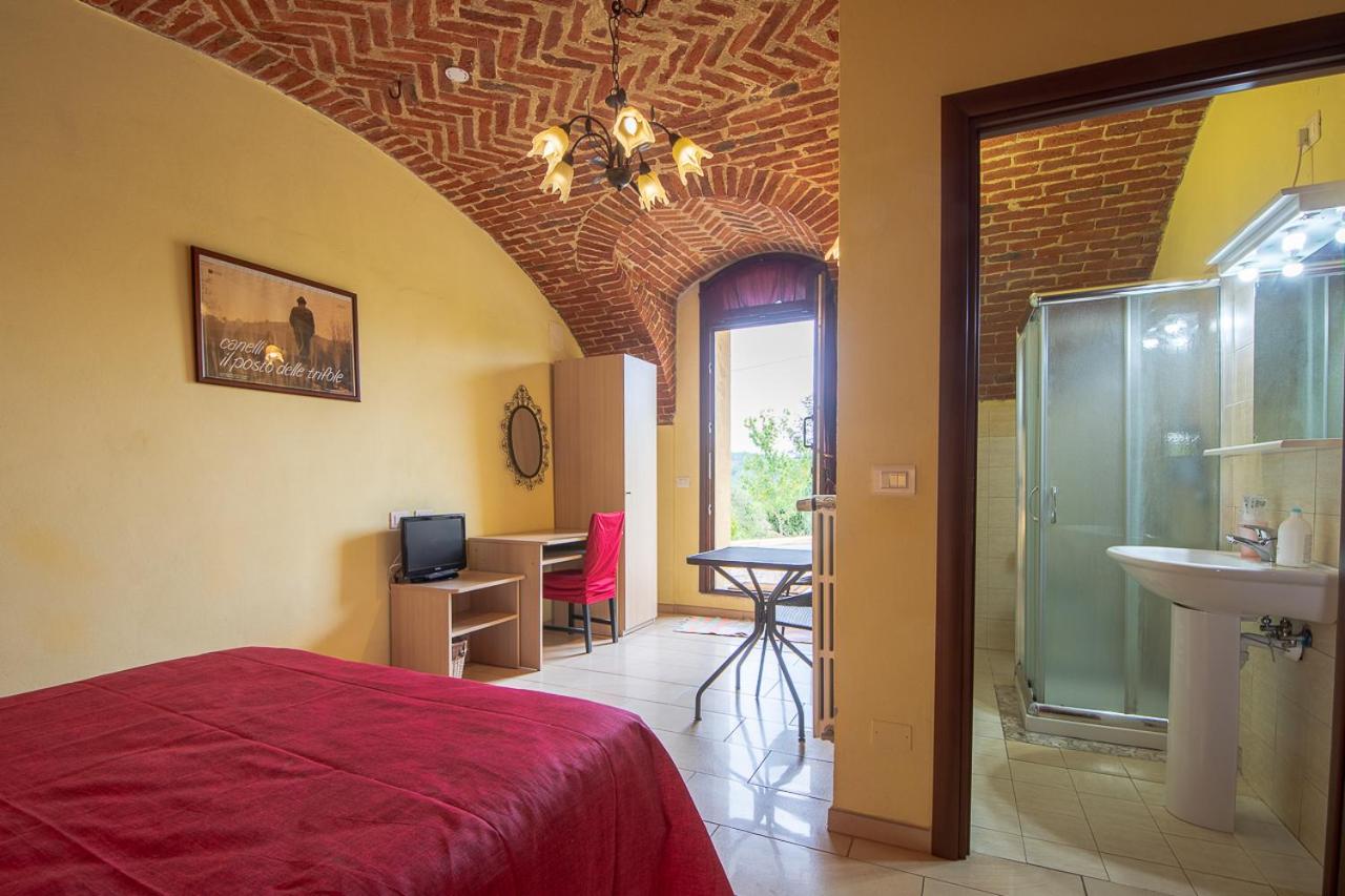 Double Room - Photo 6