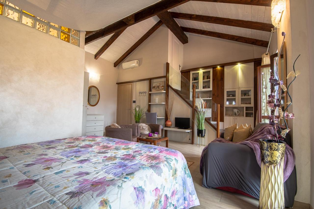 Suite - Photo 9