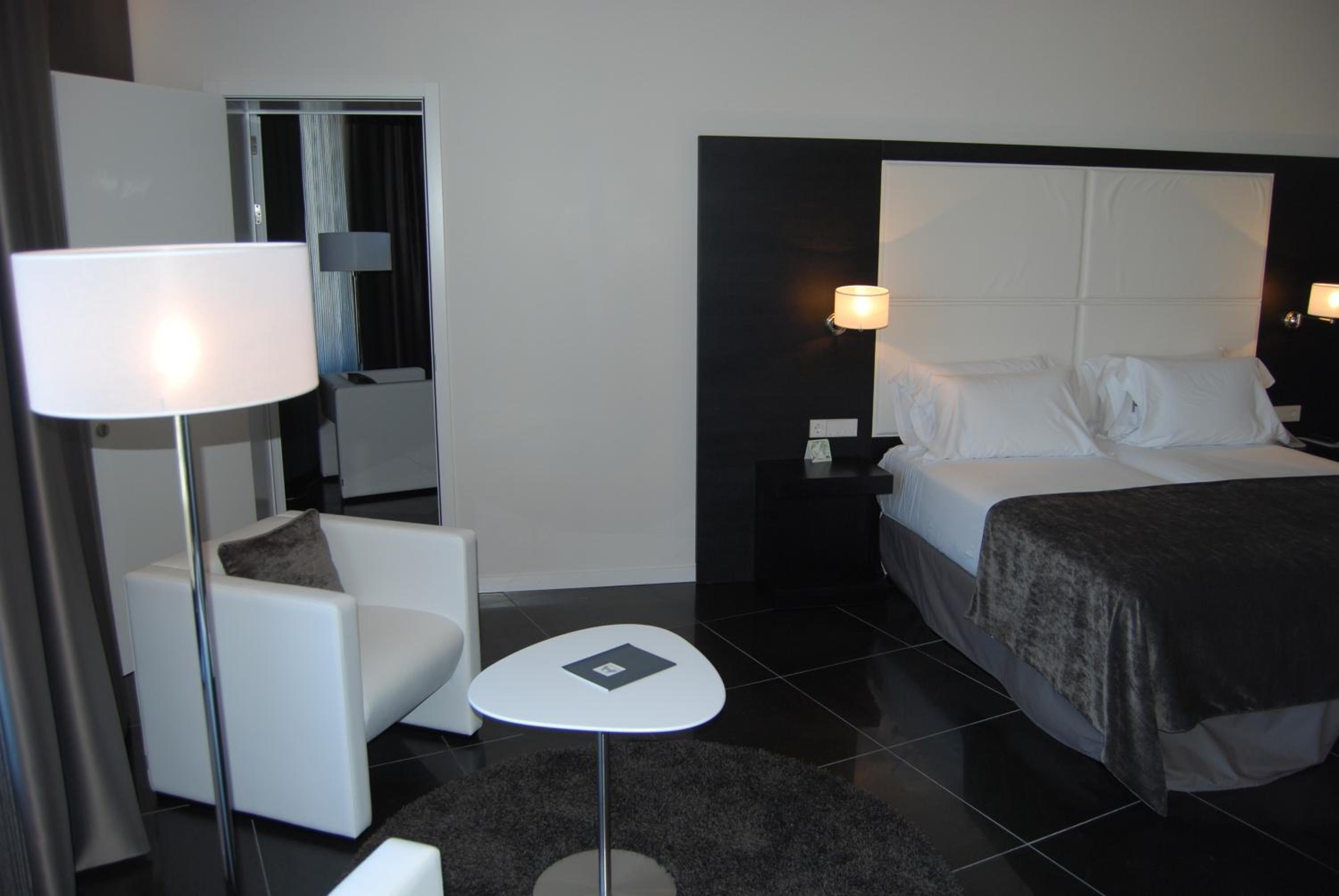 Habitación Familiar (2 Adultos + 2 Niños)