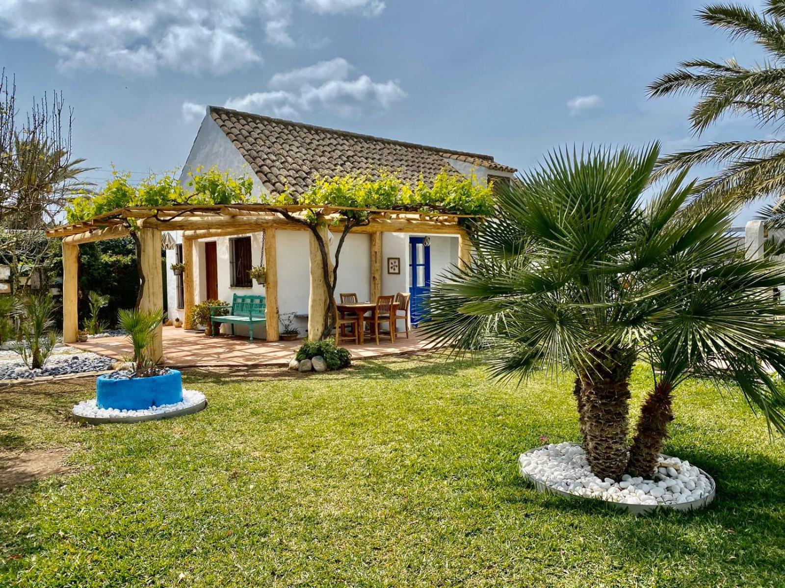 Two-Bedroom House - Photo 15