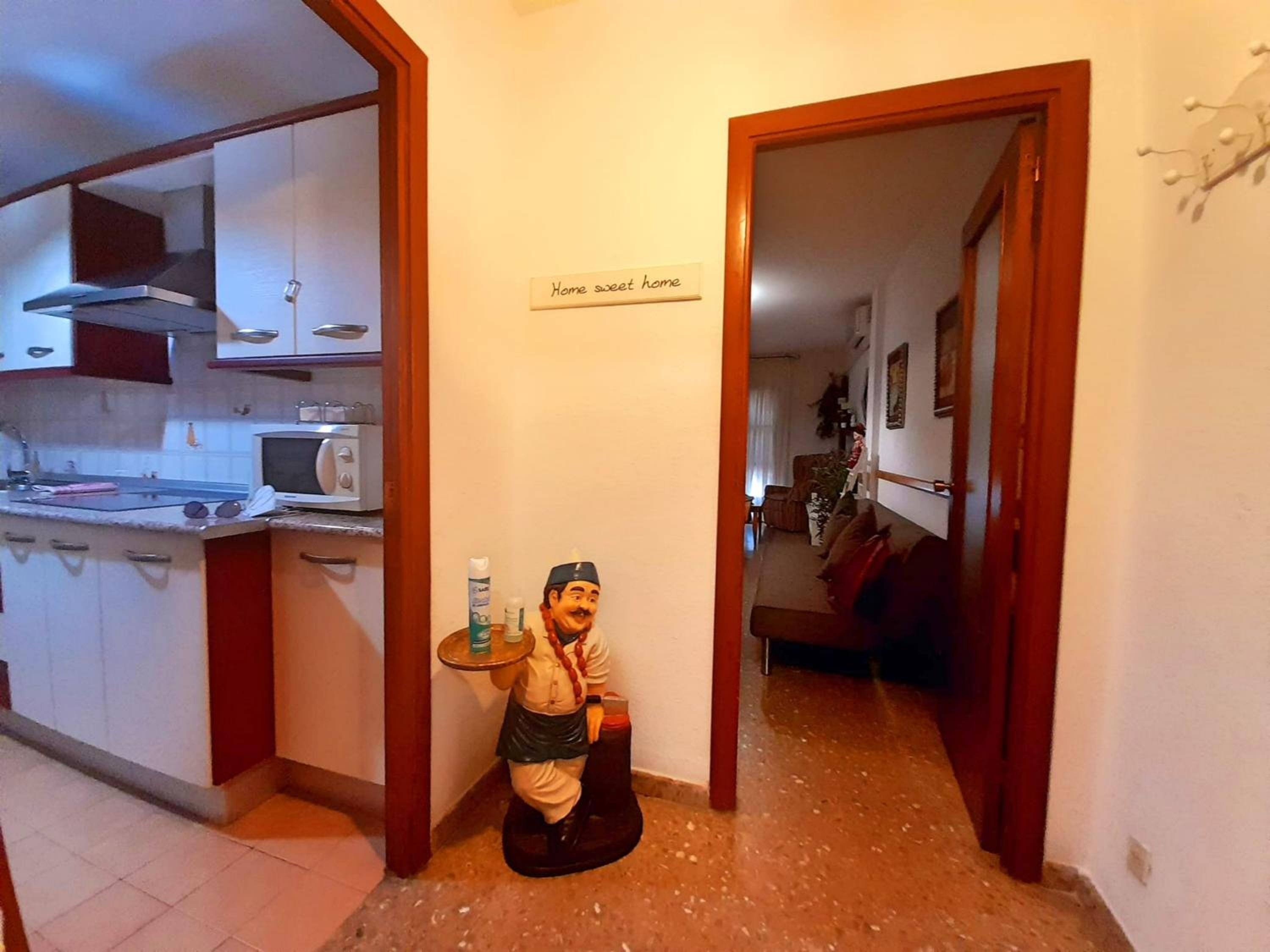Three-Bedroom Apartment - Photo 23