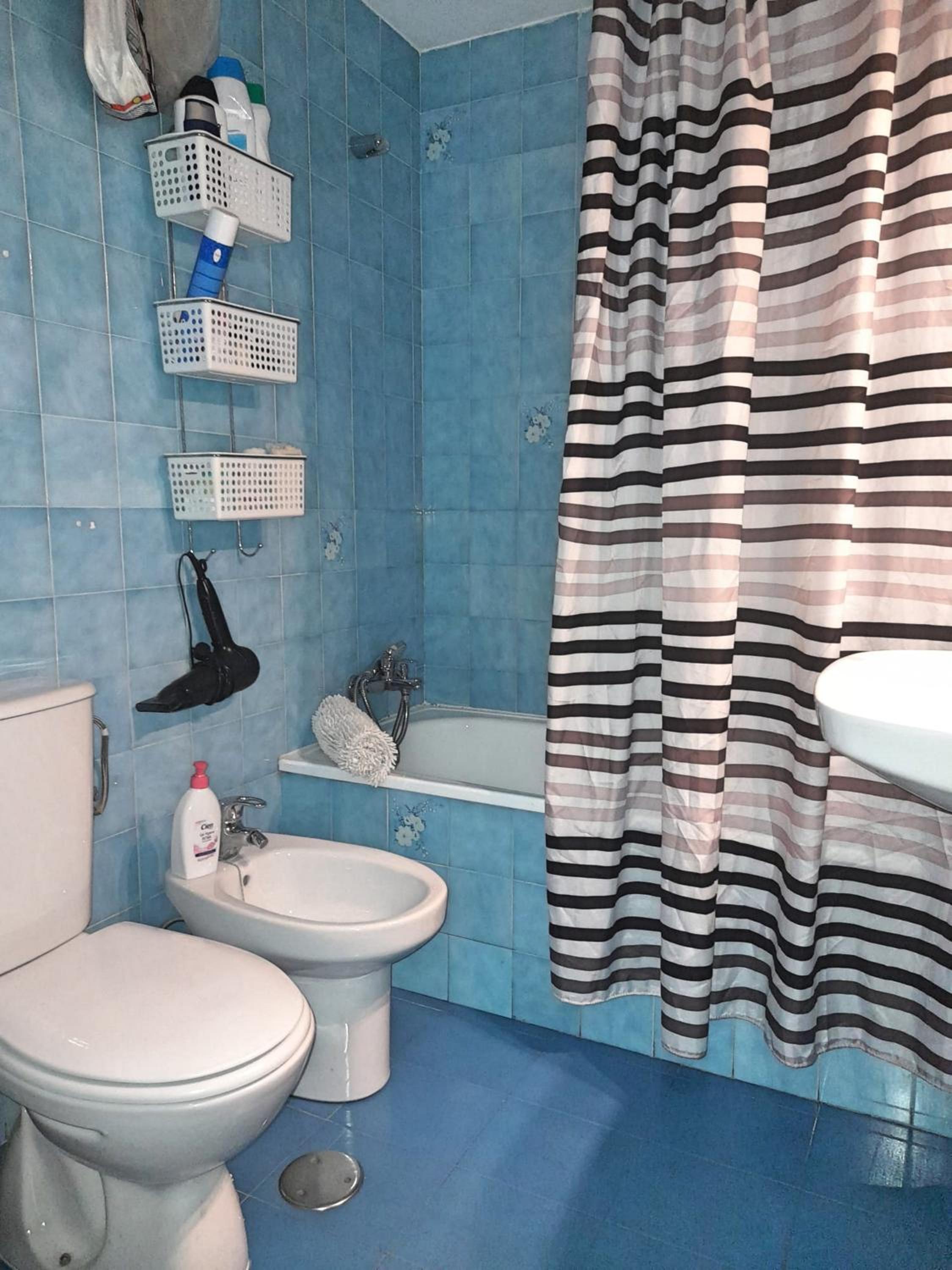 Three-Bedroom Apartment - Photo 29