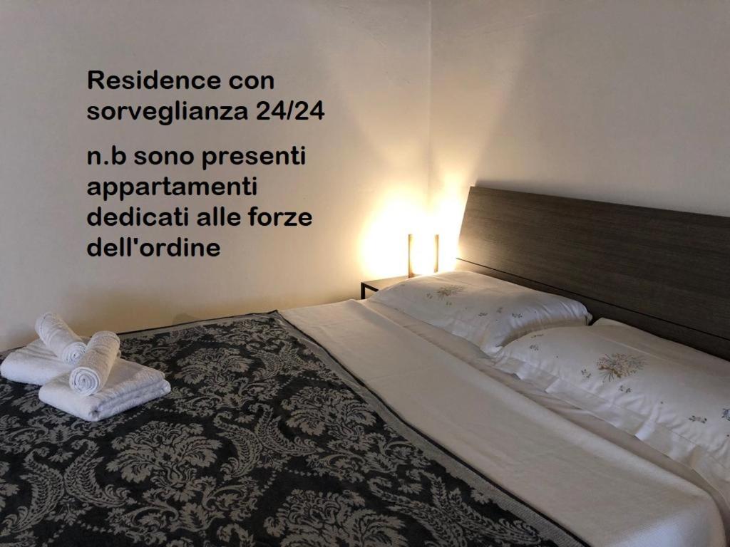Studio Apartment photo 1