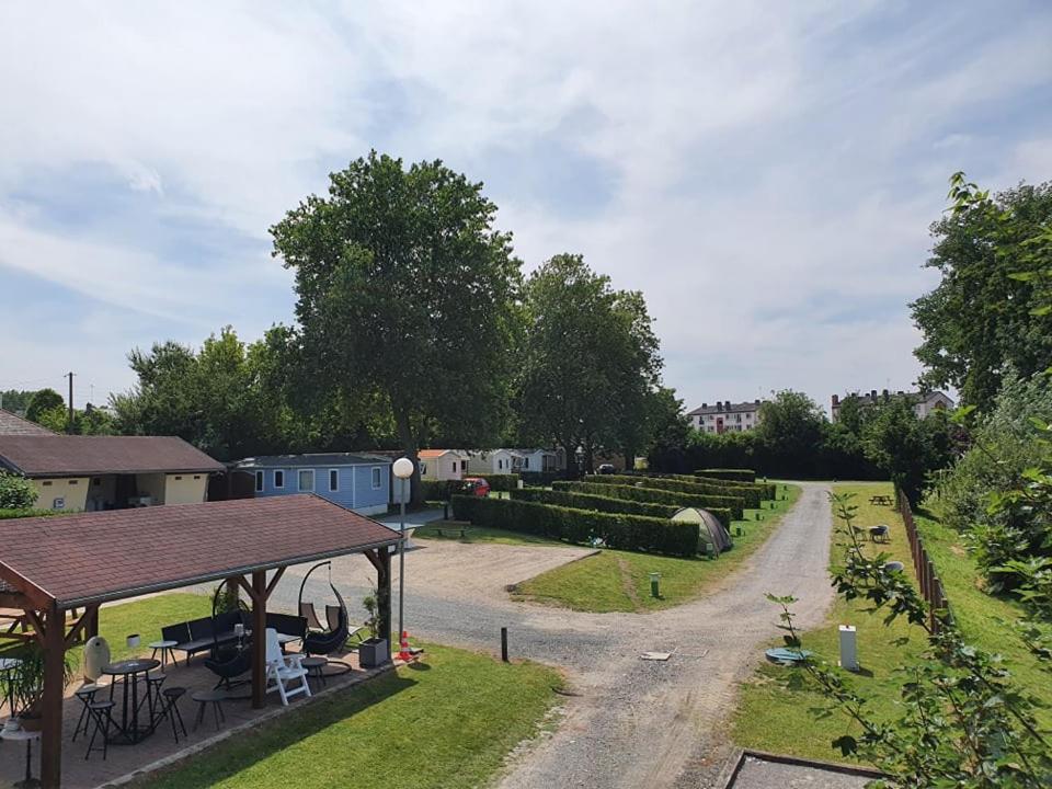 Mobile Home photo 3
