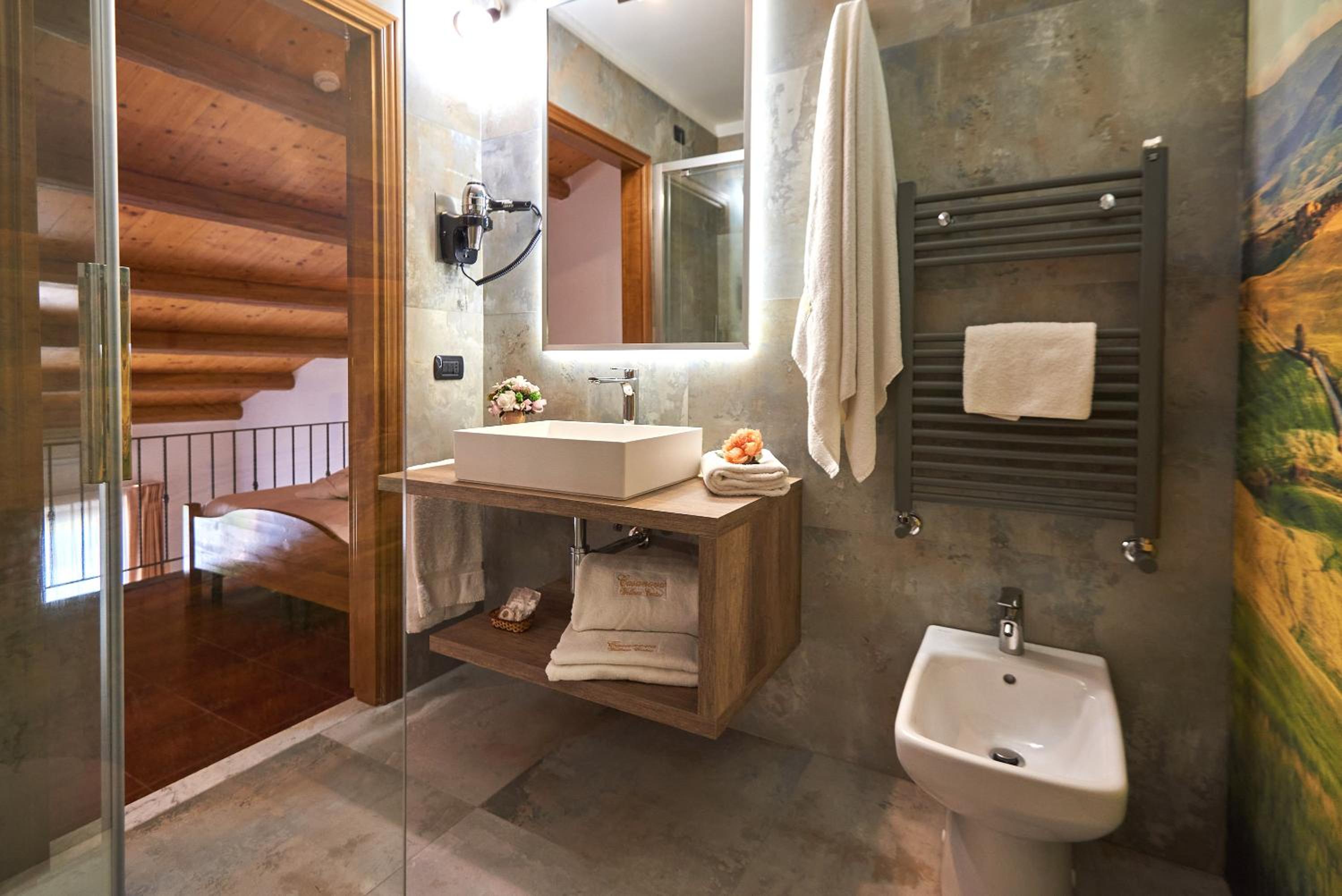 Junior Suite - Photo 6