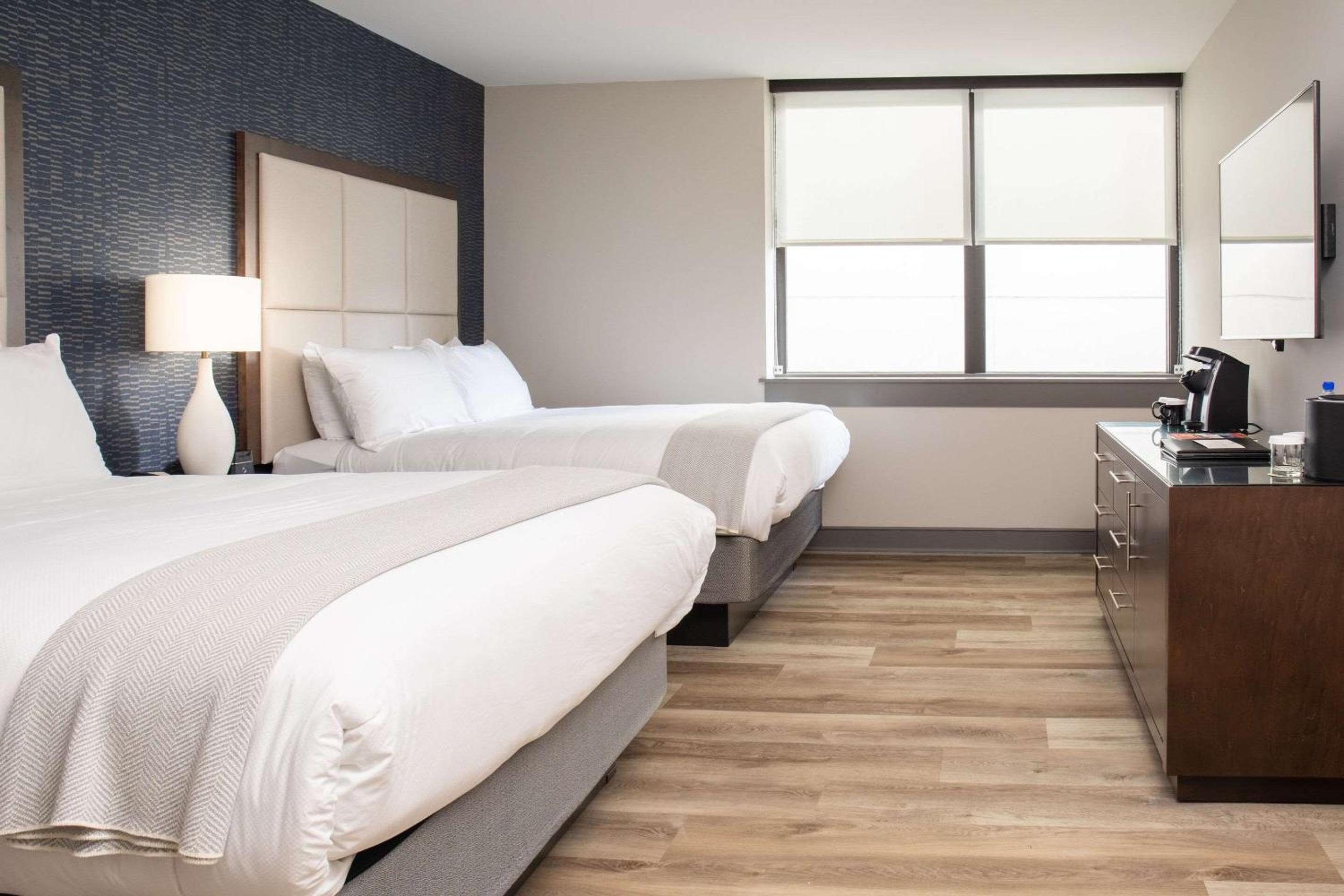 Standard Queen Room with Two Queen Beds - Non Smoking  - Photo 1