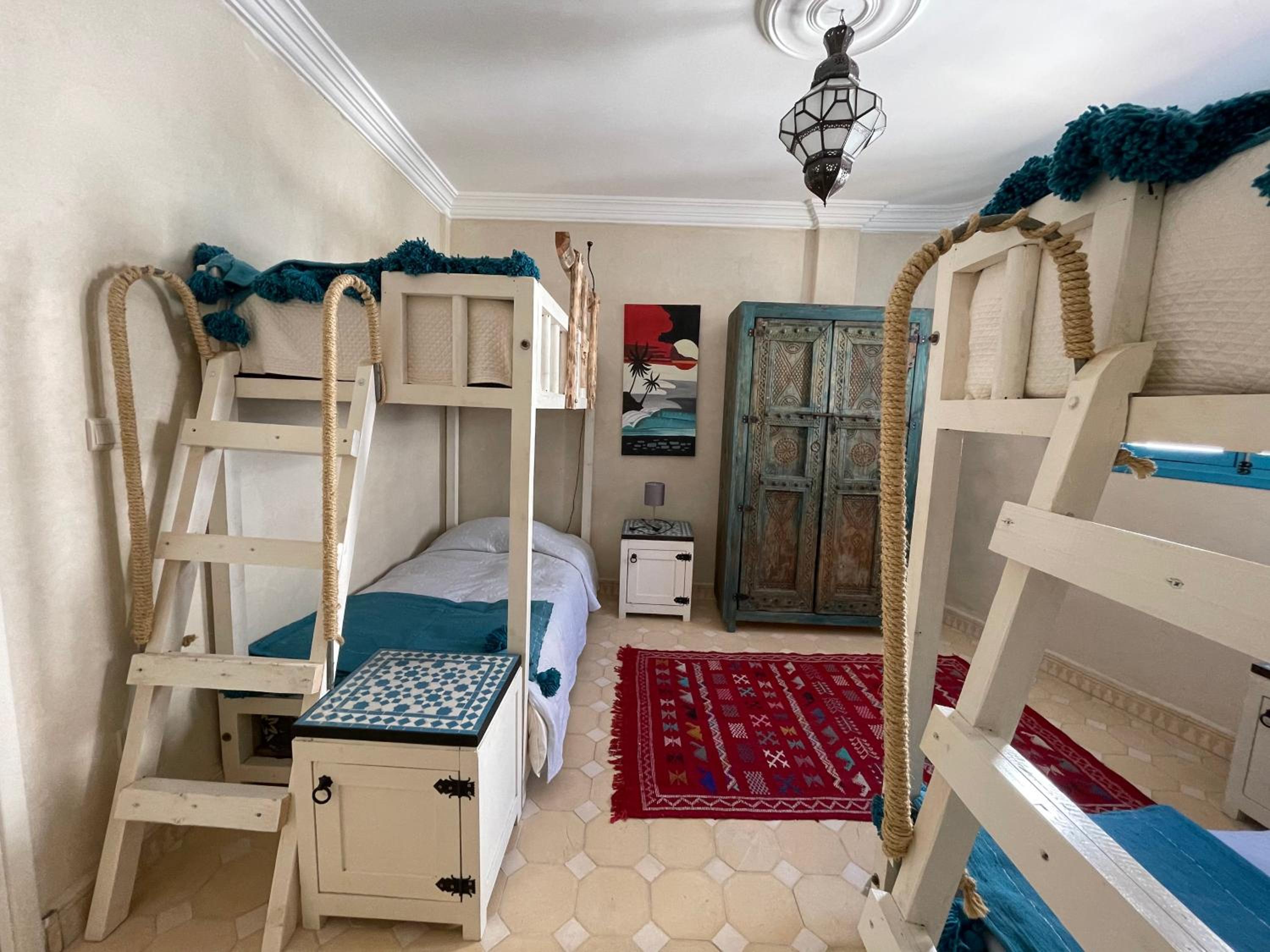 Bed in 4-Bed Female Dormitory Room photo 2