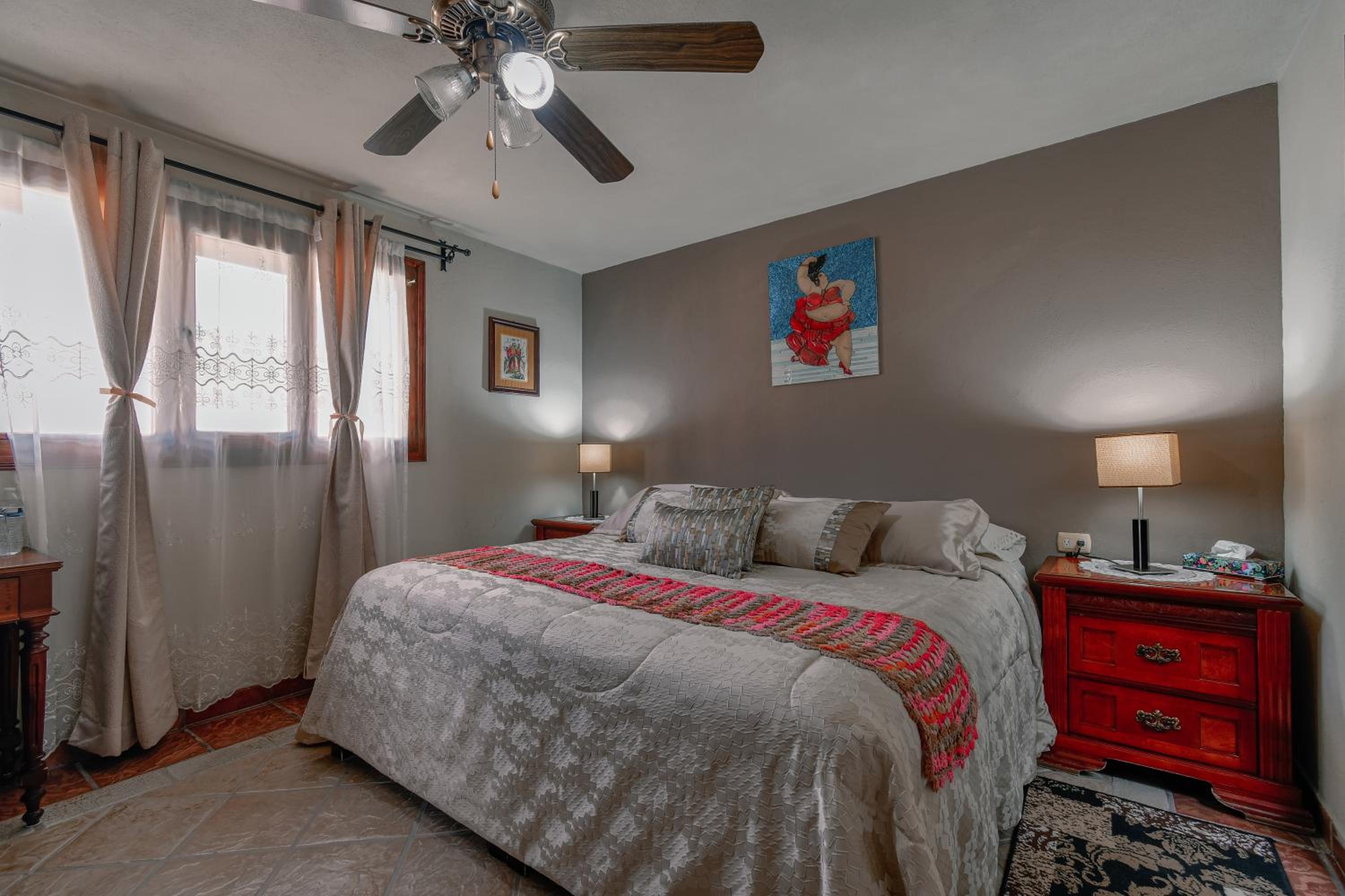 King Room