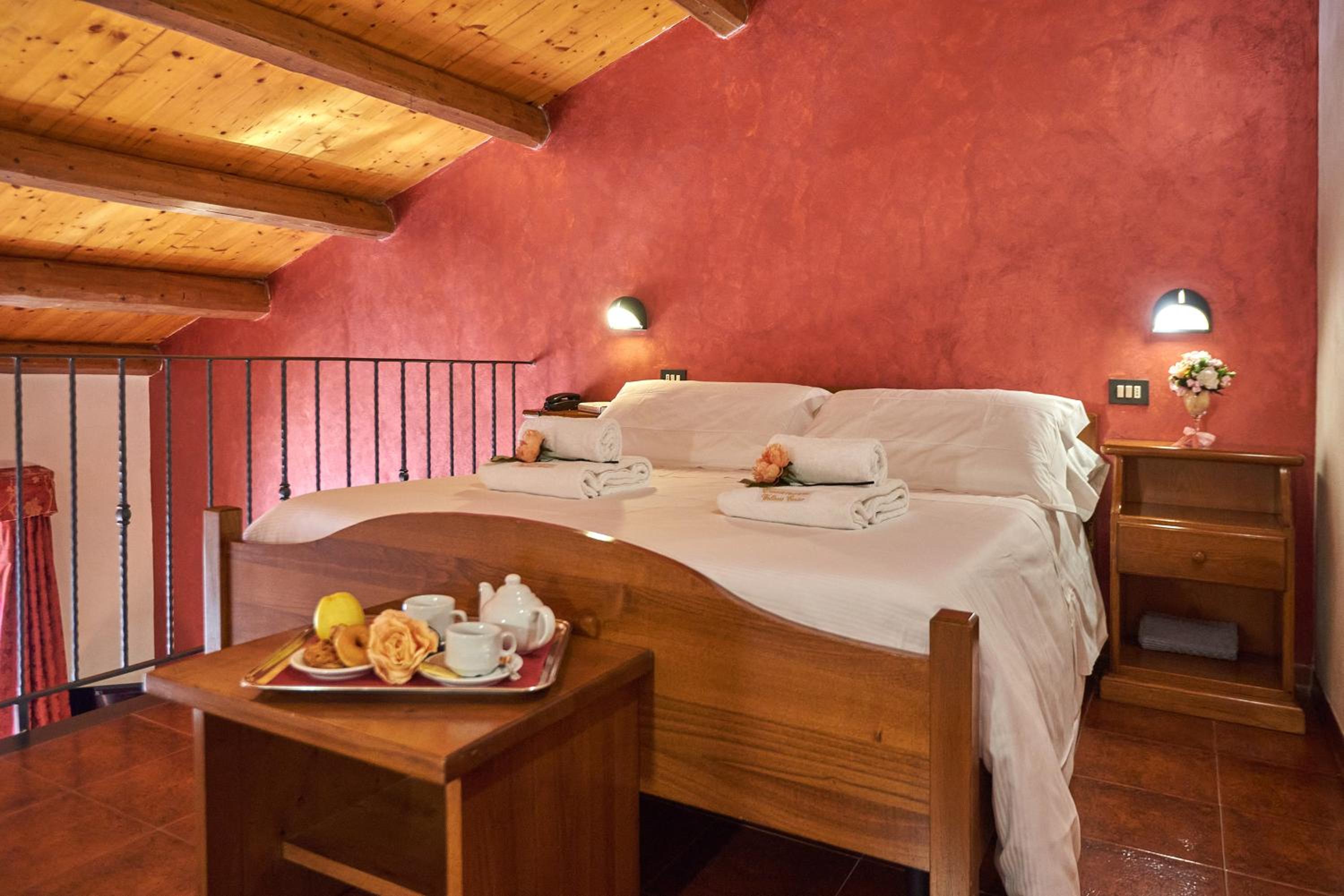 Deluxe Junior Suite - Photo 7