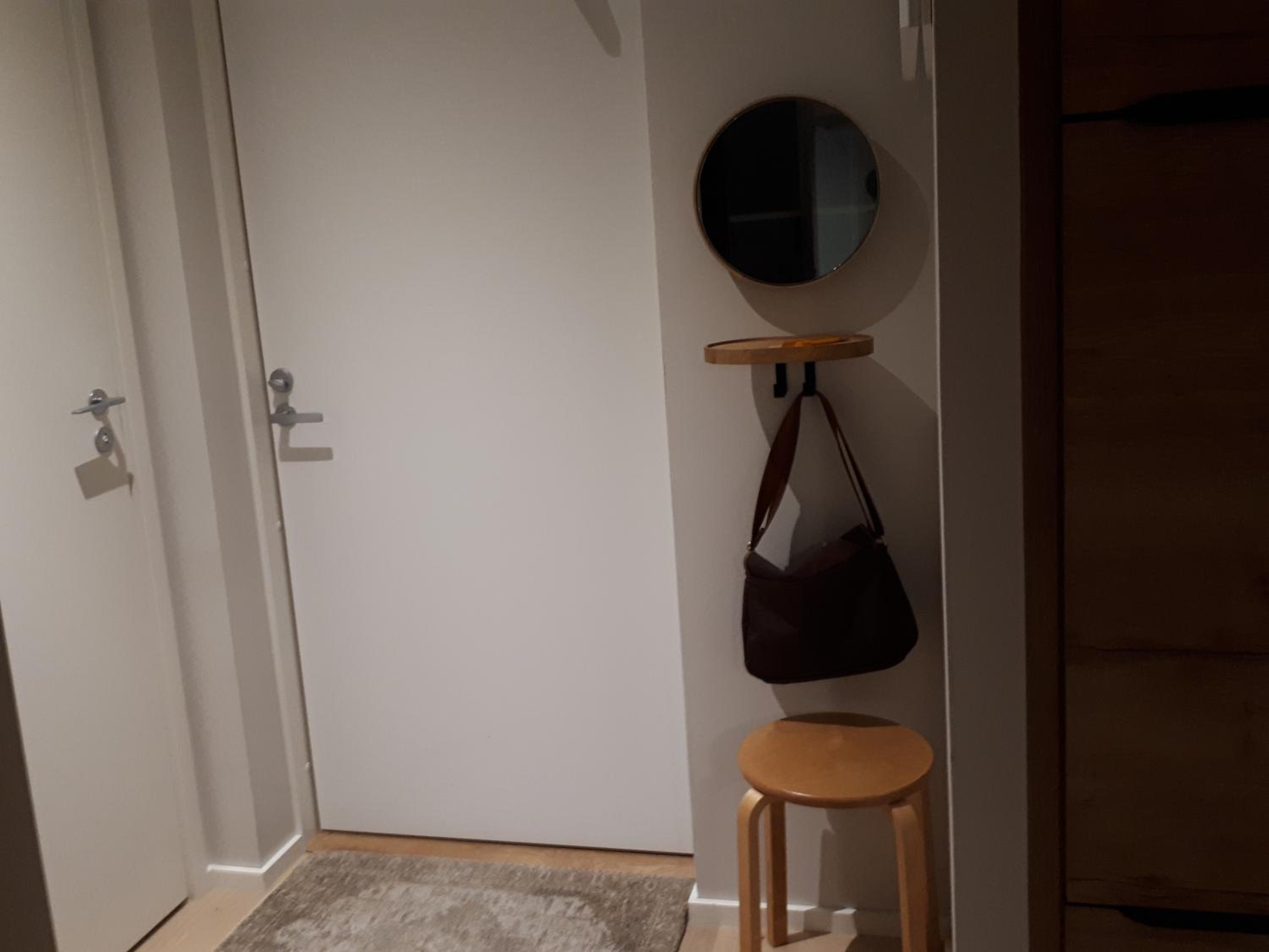 One-Bedroom Apartment - Photo 7