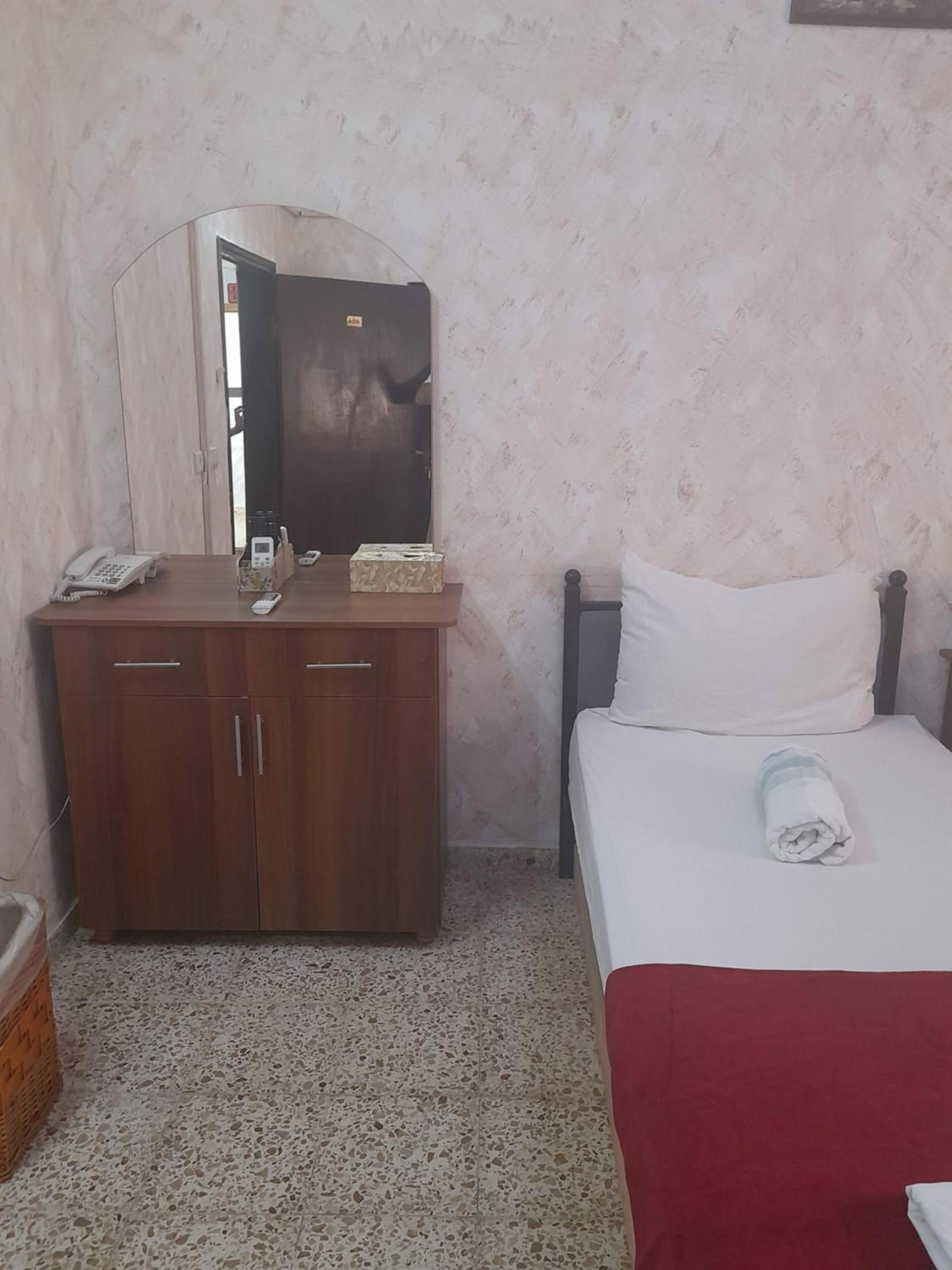 Single Room with Private Bathroom