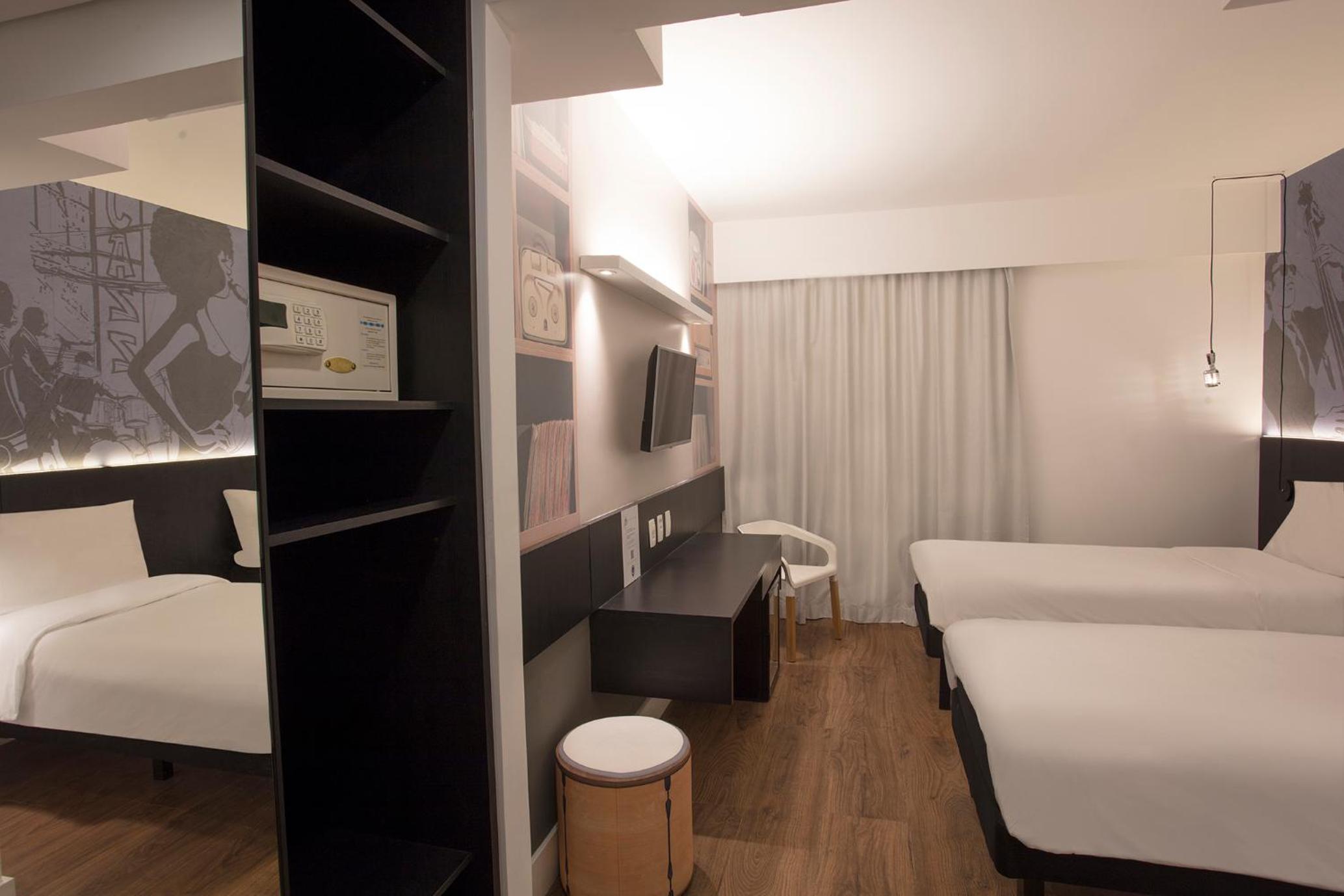 Standard Twin Room photo 3