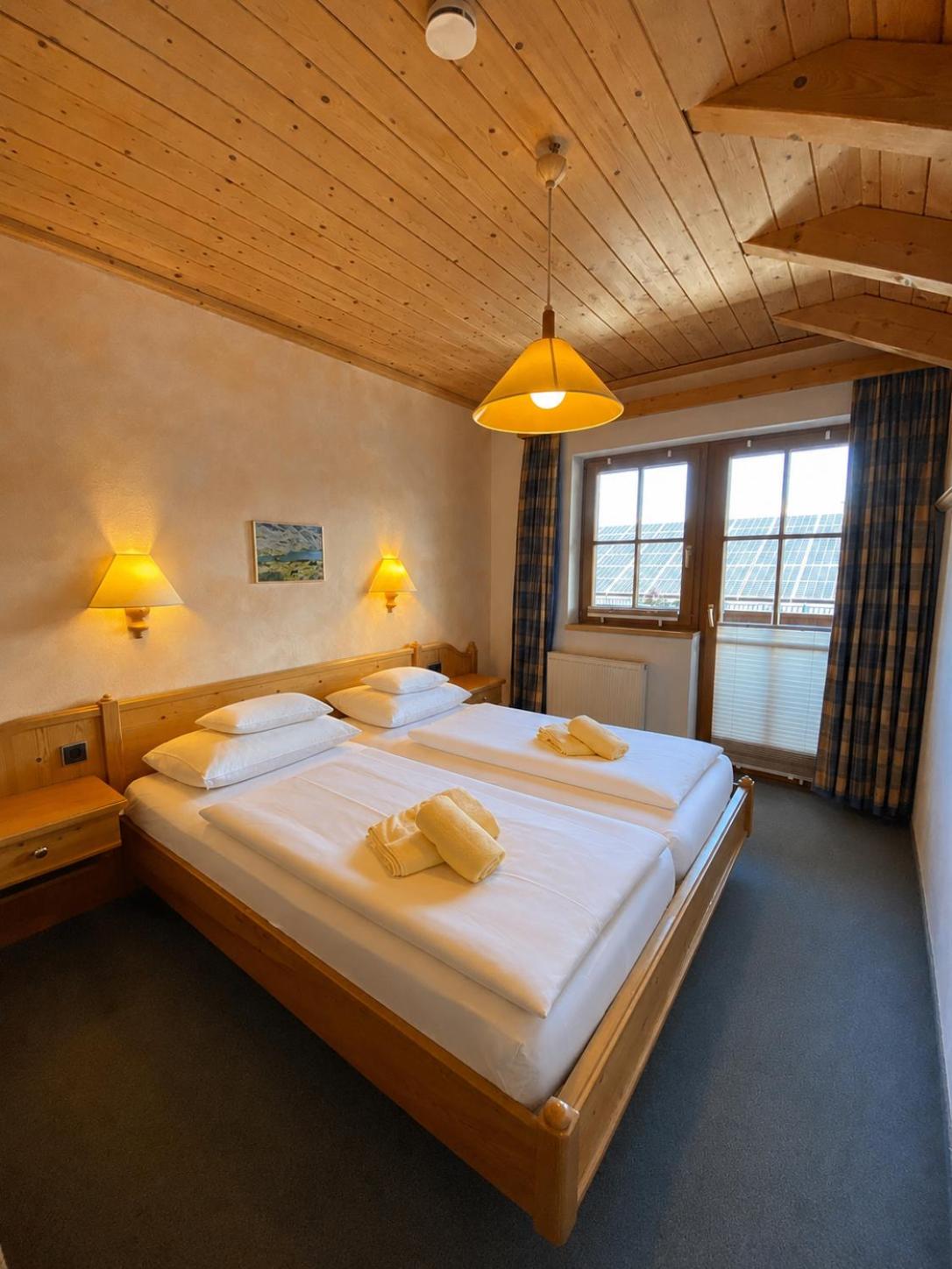 One-Bedroom Apartment with Balcony