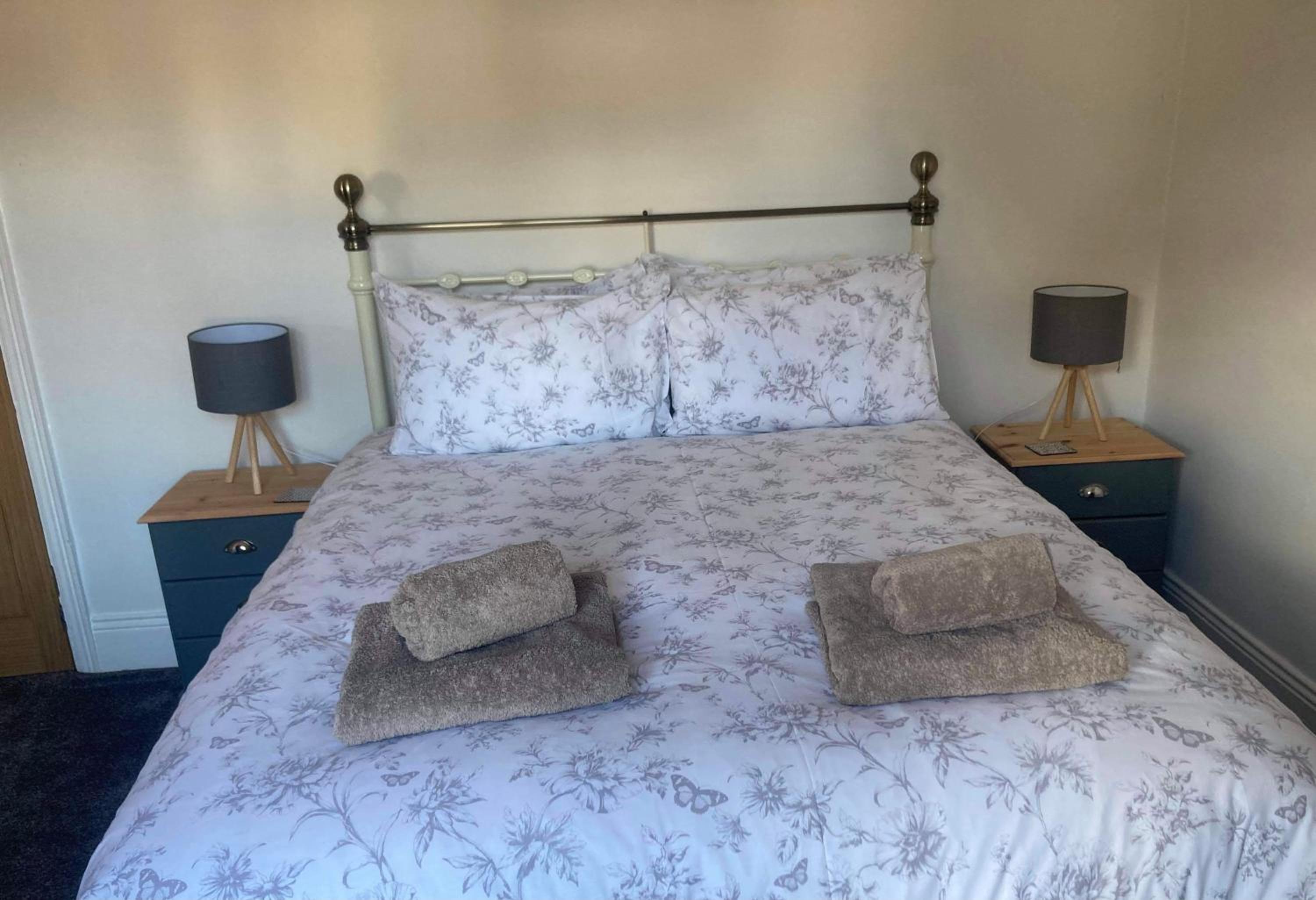 Two-Bedroom House photo 2