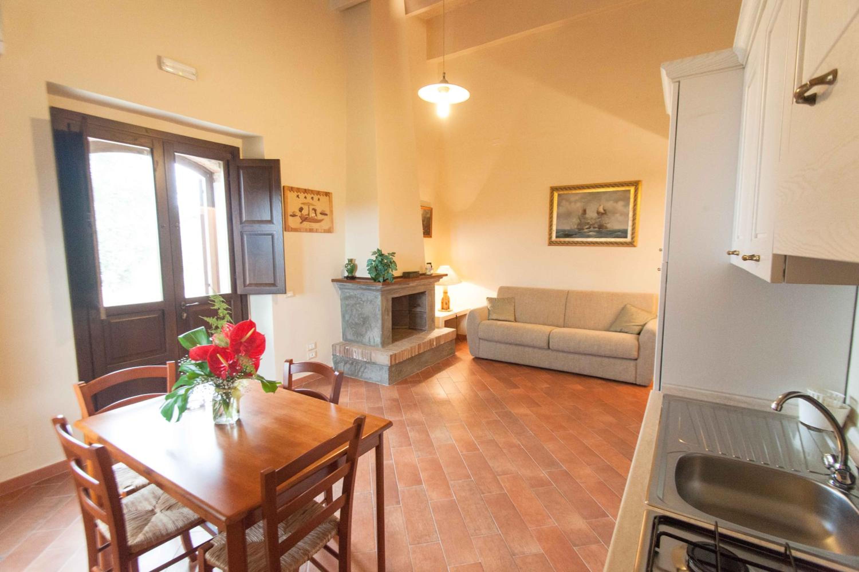Superior One-Bedroom Apartment - Photo 39