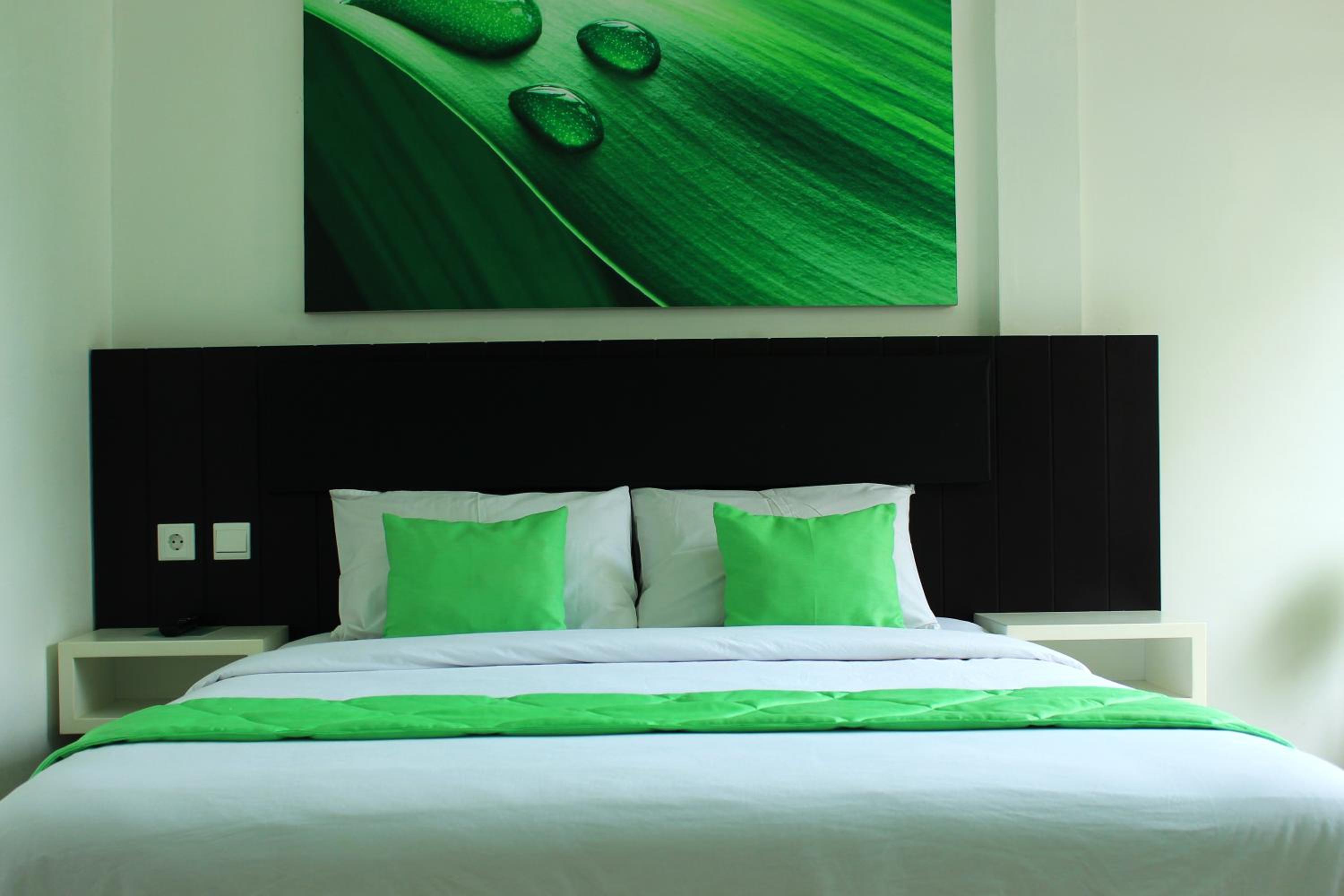 Deluxe Queen Room photo 1
