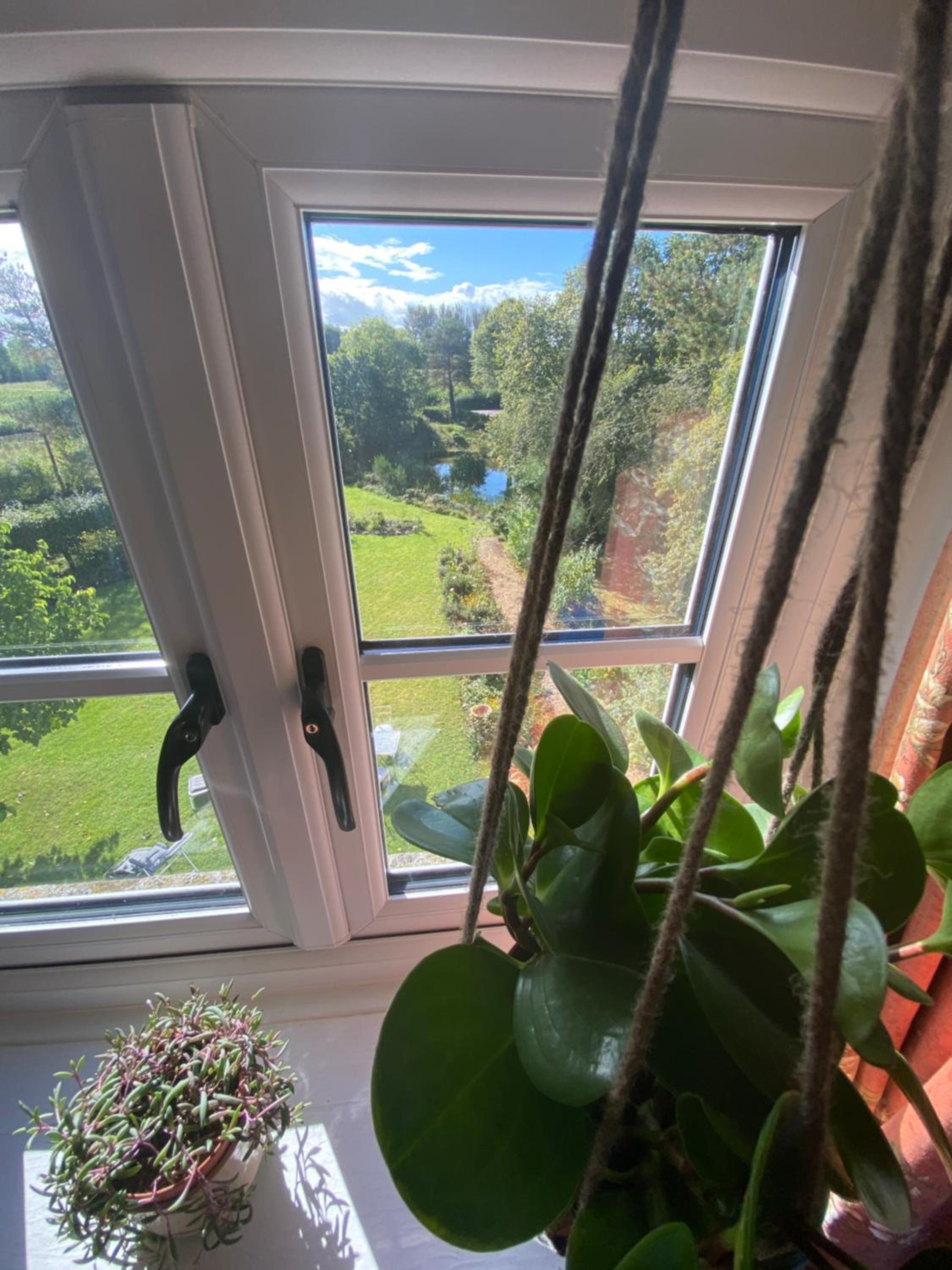 Double Room with Garden View - Photo 4