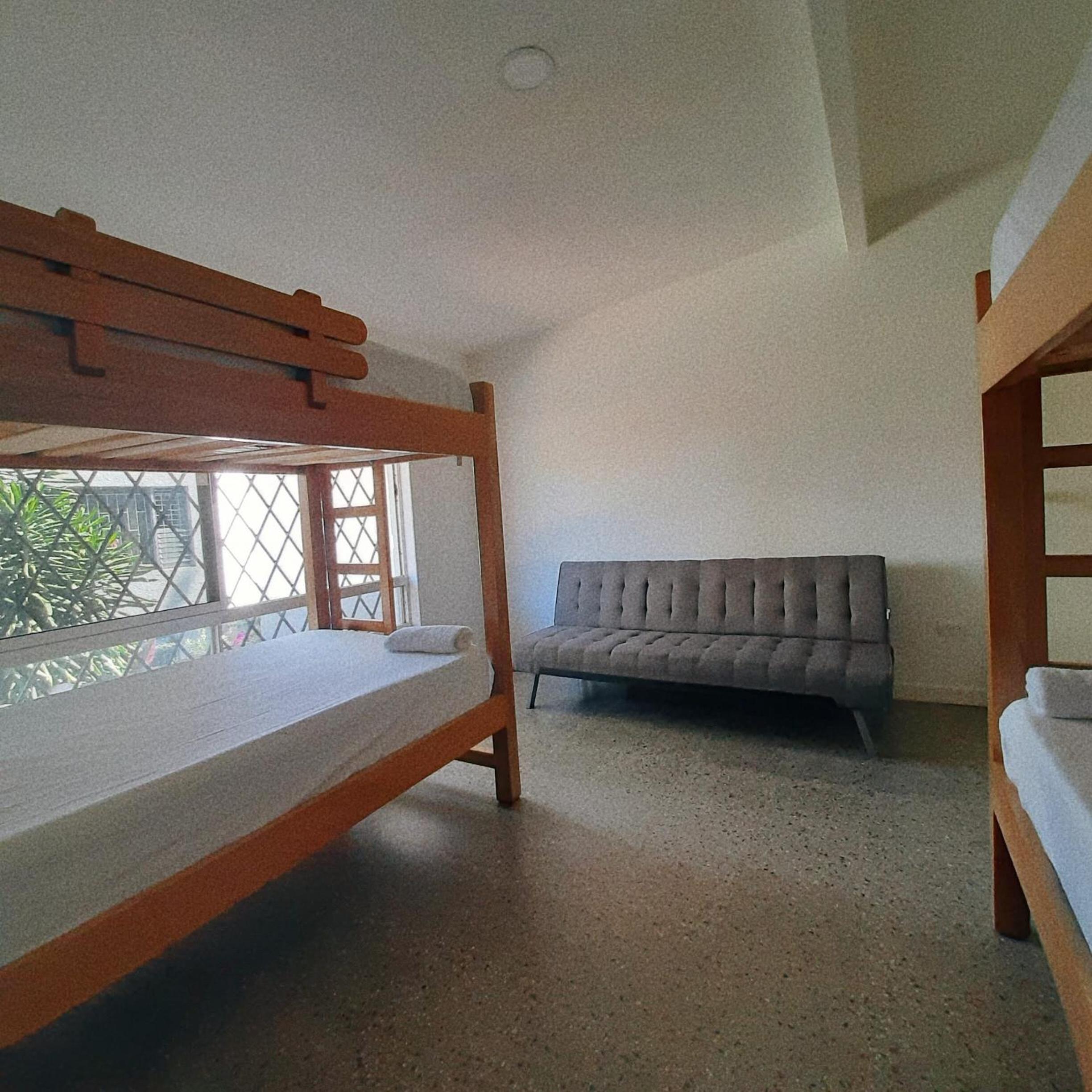 Bed in 4-Bed Female Dormitory Room photo 3