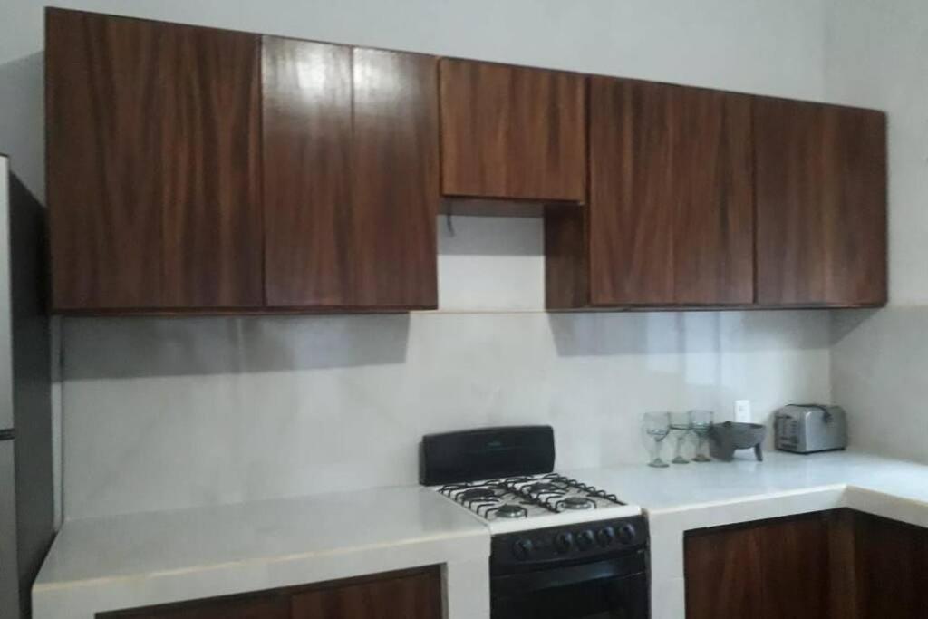 Three-Bedroom House - Photo 4