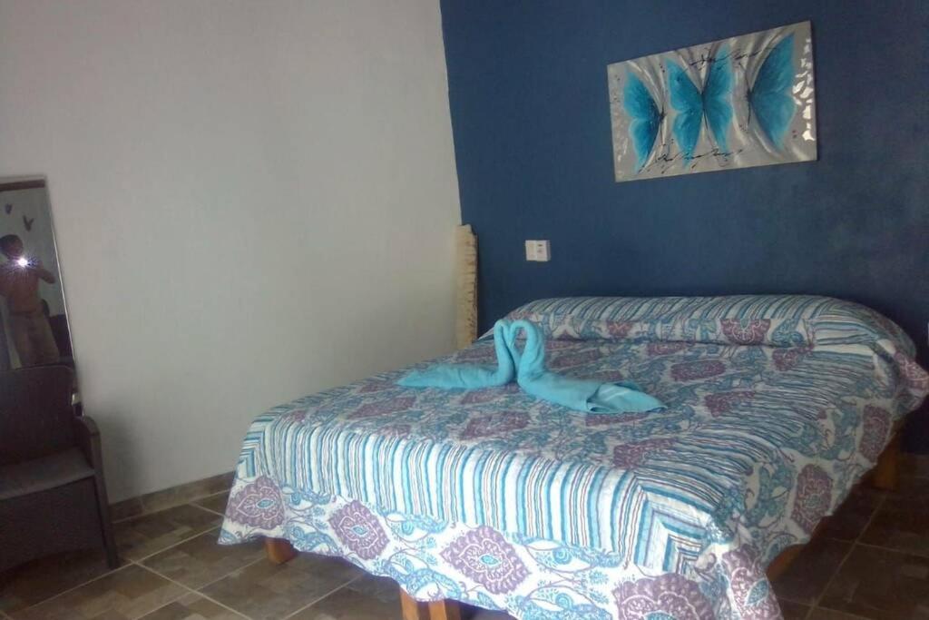 Three-Bedroom House - Photo 32