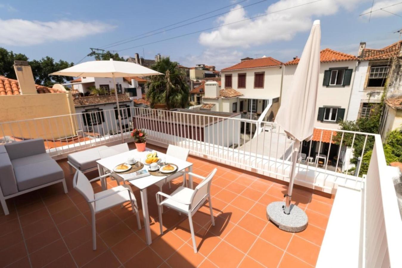 Superior Apartment with Terrace photo 3