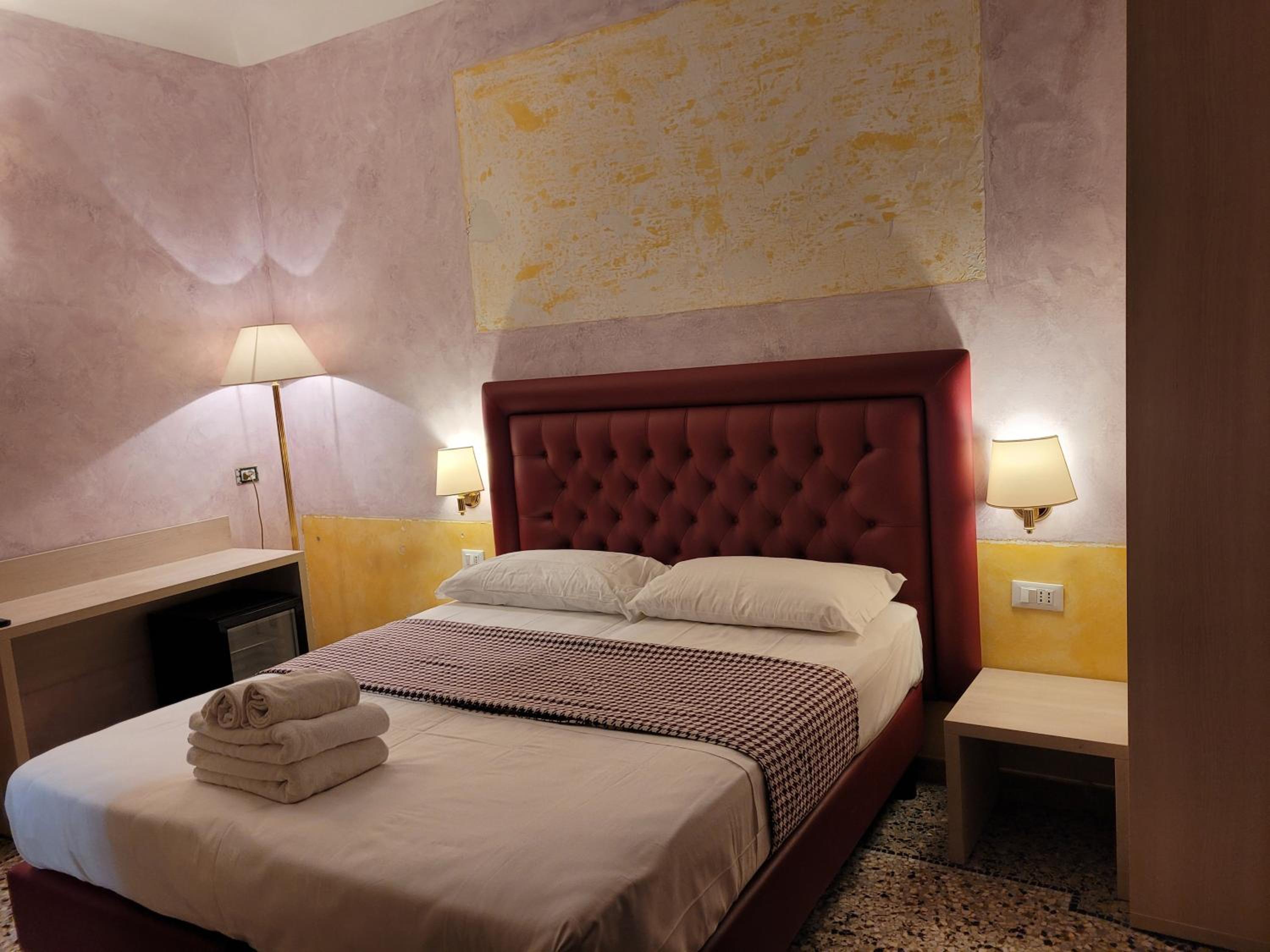Quadruple Room with Balcony photo 2