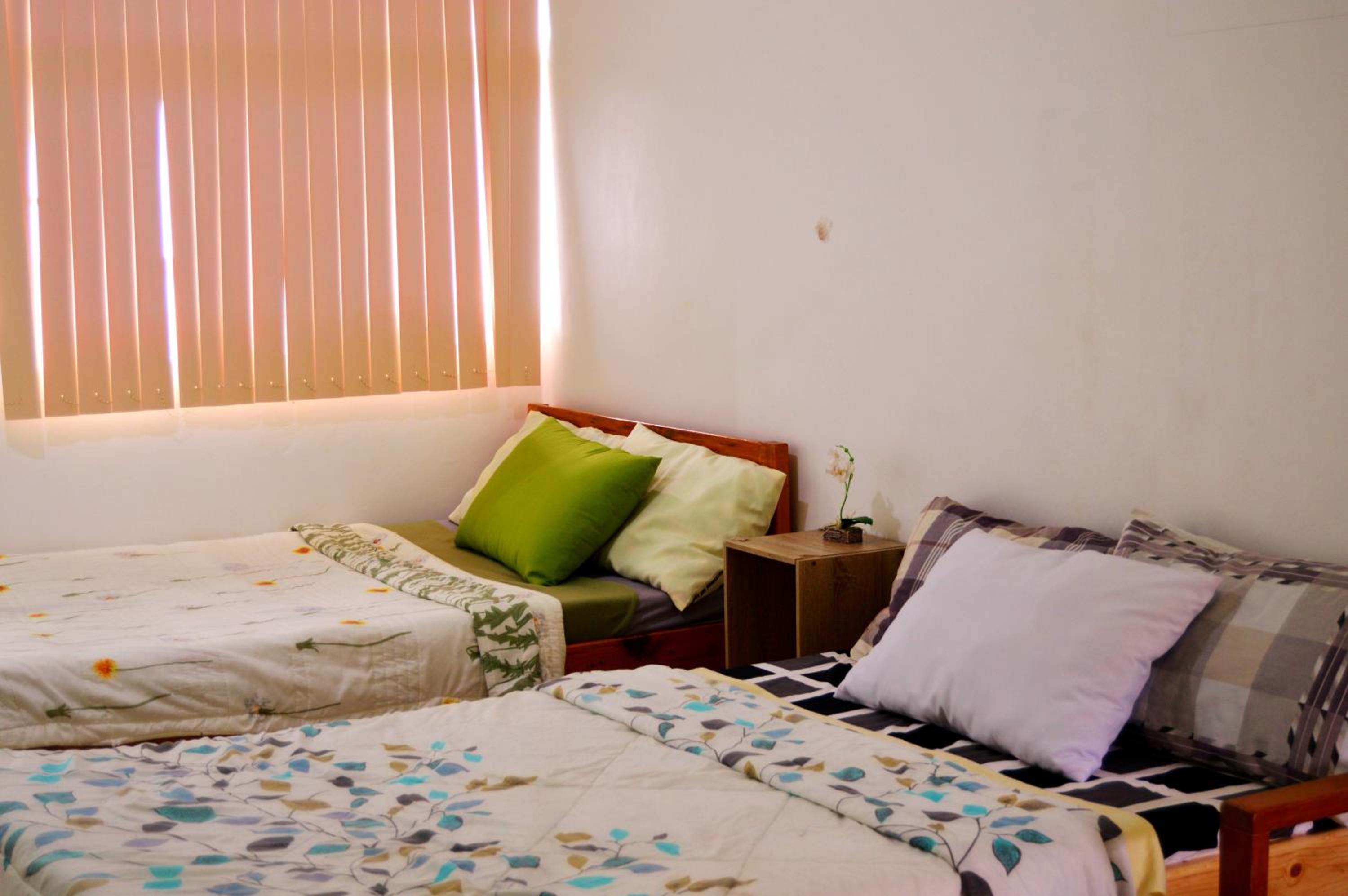 Studio with Balcony - Photo 13