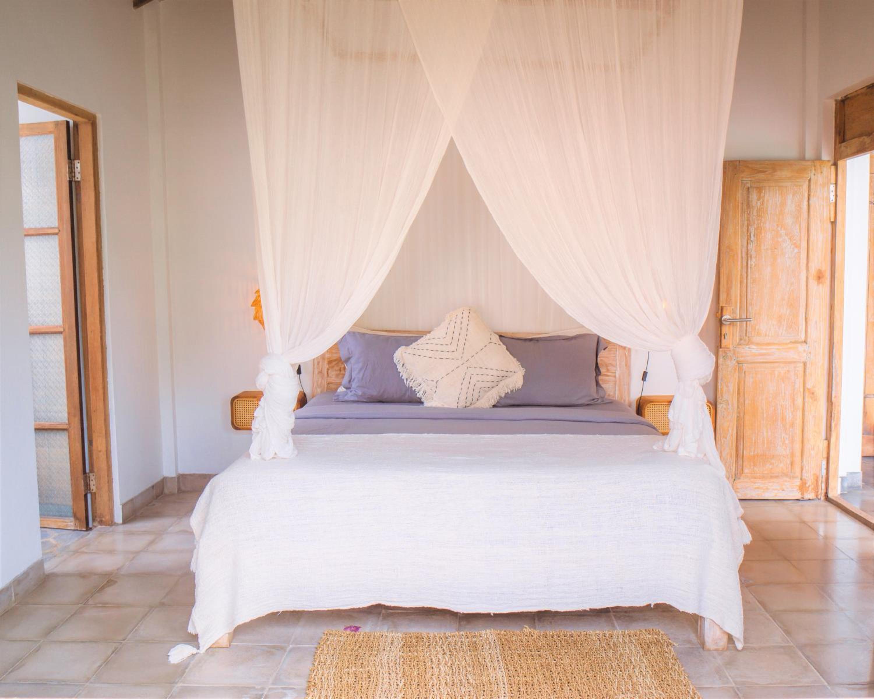 Three-Bedroom Villa - Photo 26
