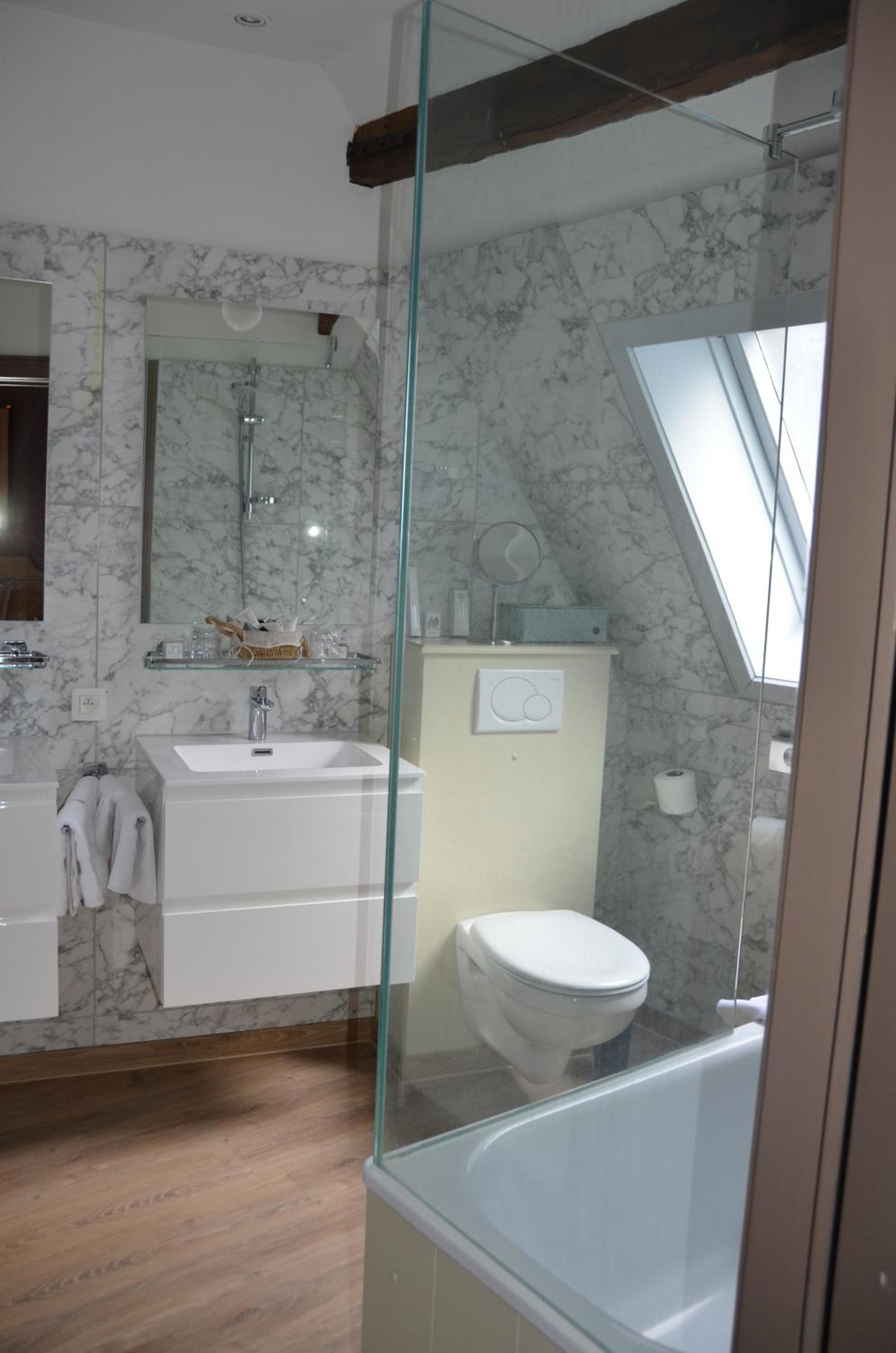 Quadruple Room - Photo 4