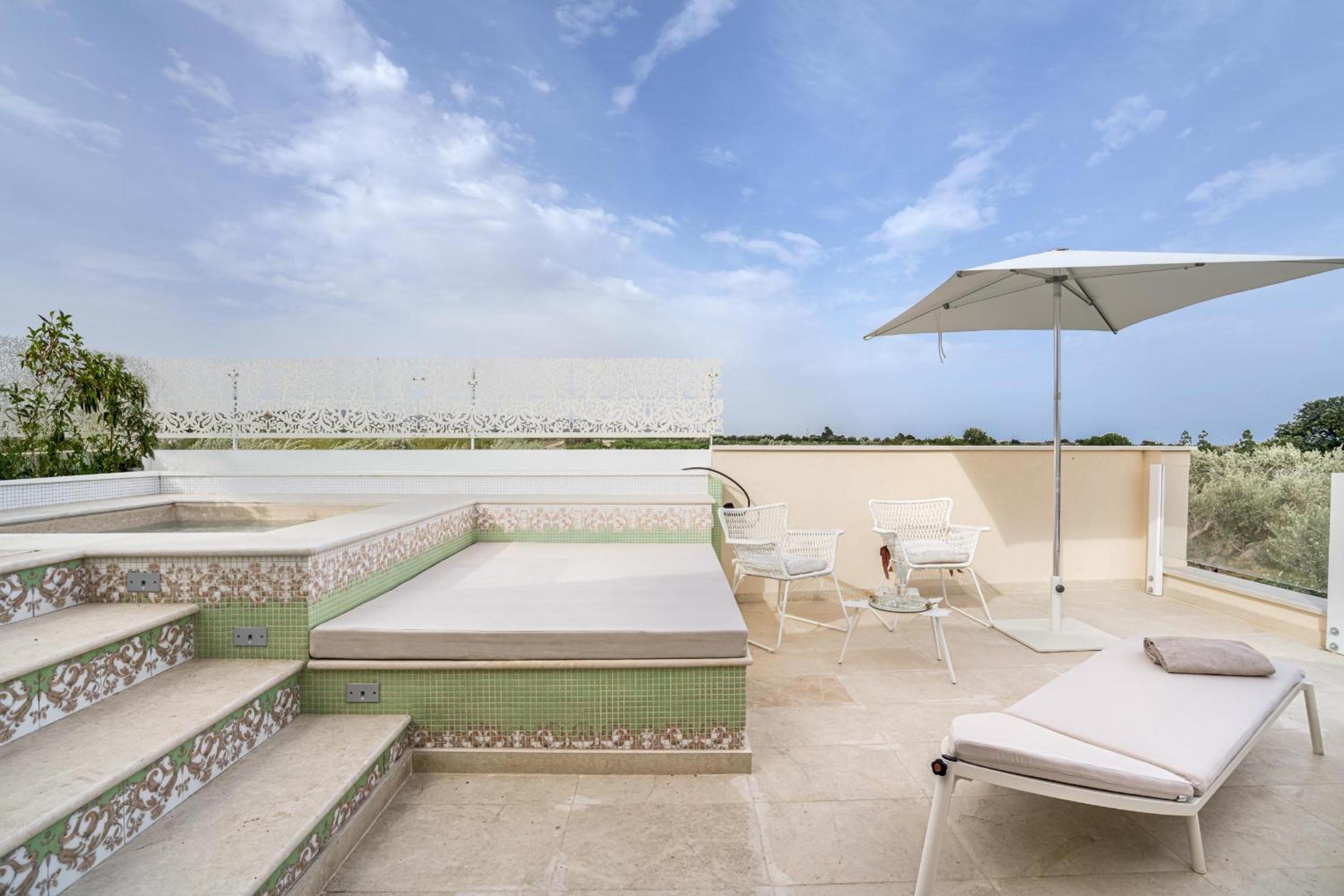 Suite with Terrace photo 3