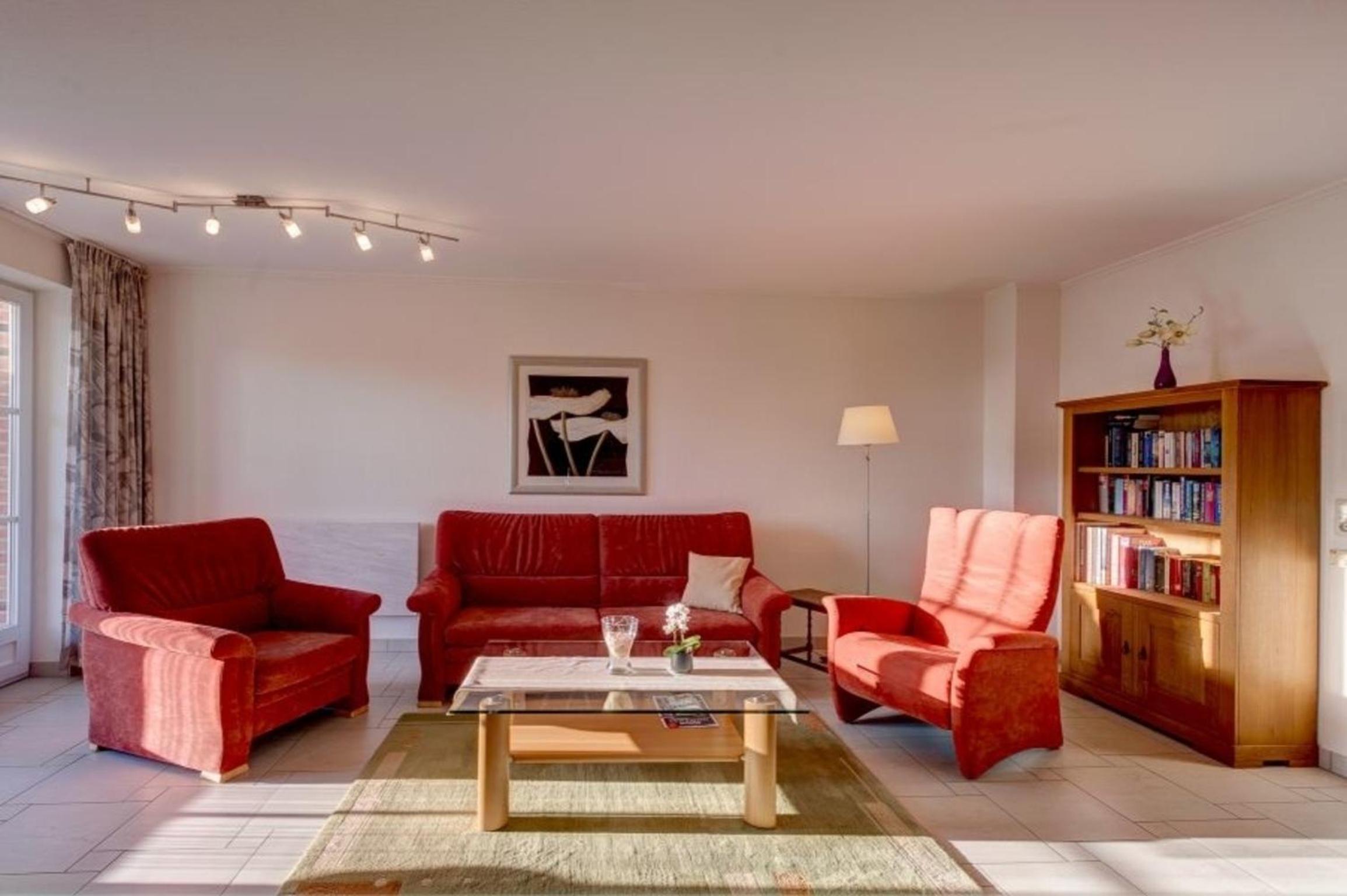 Apartment photo 1