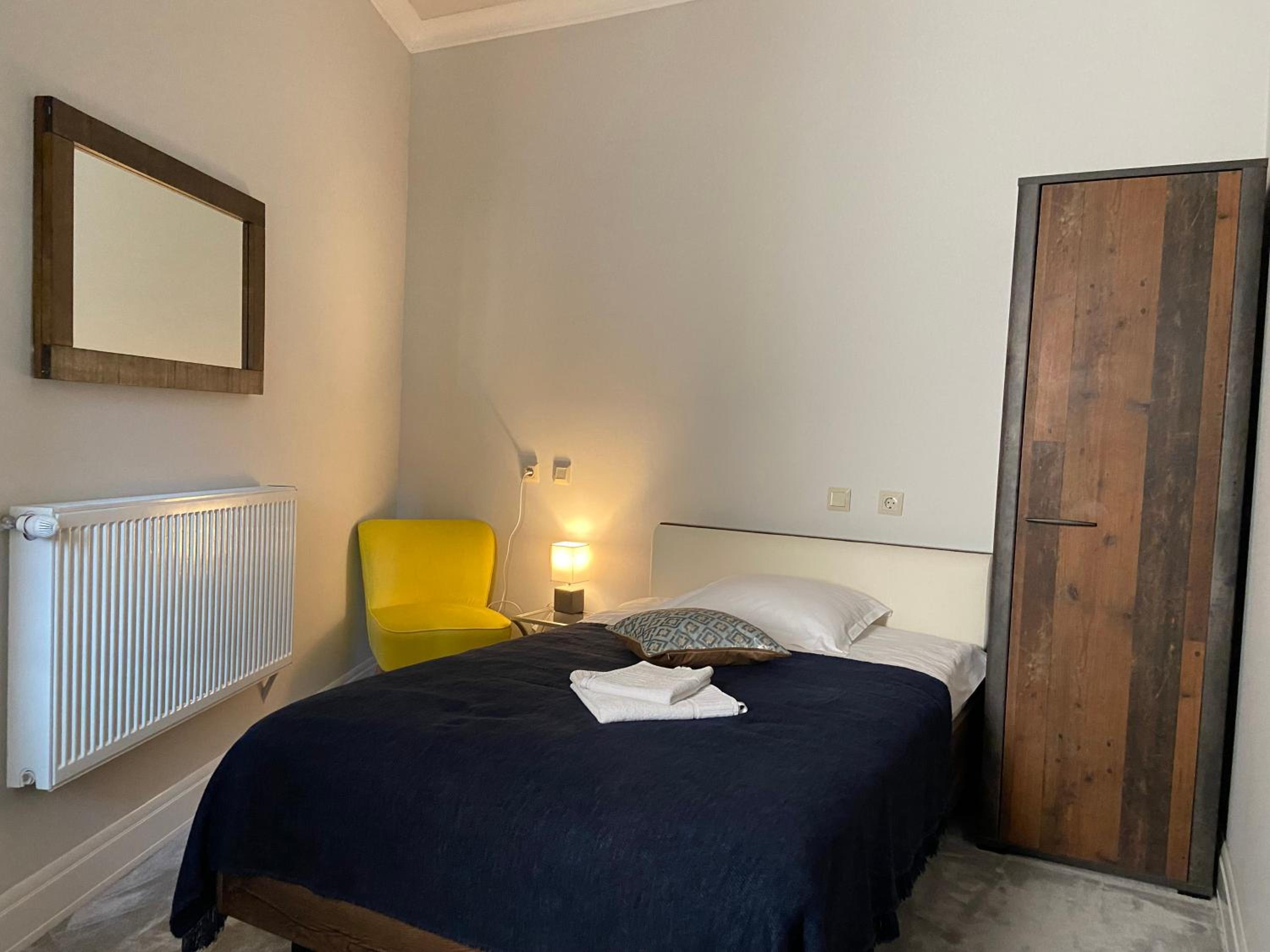 Single Room photo 3
