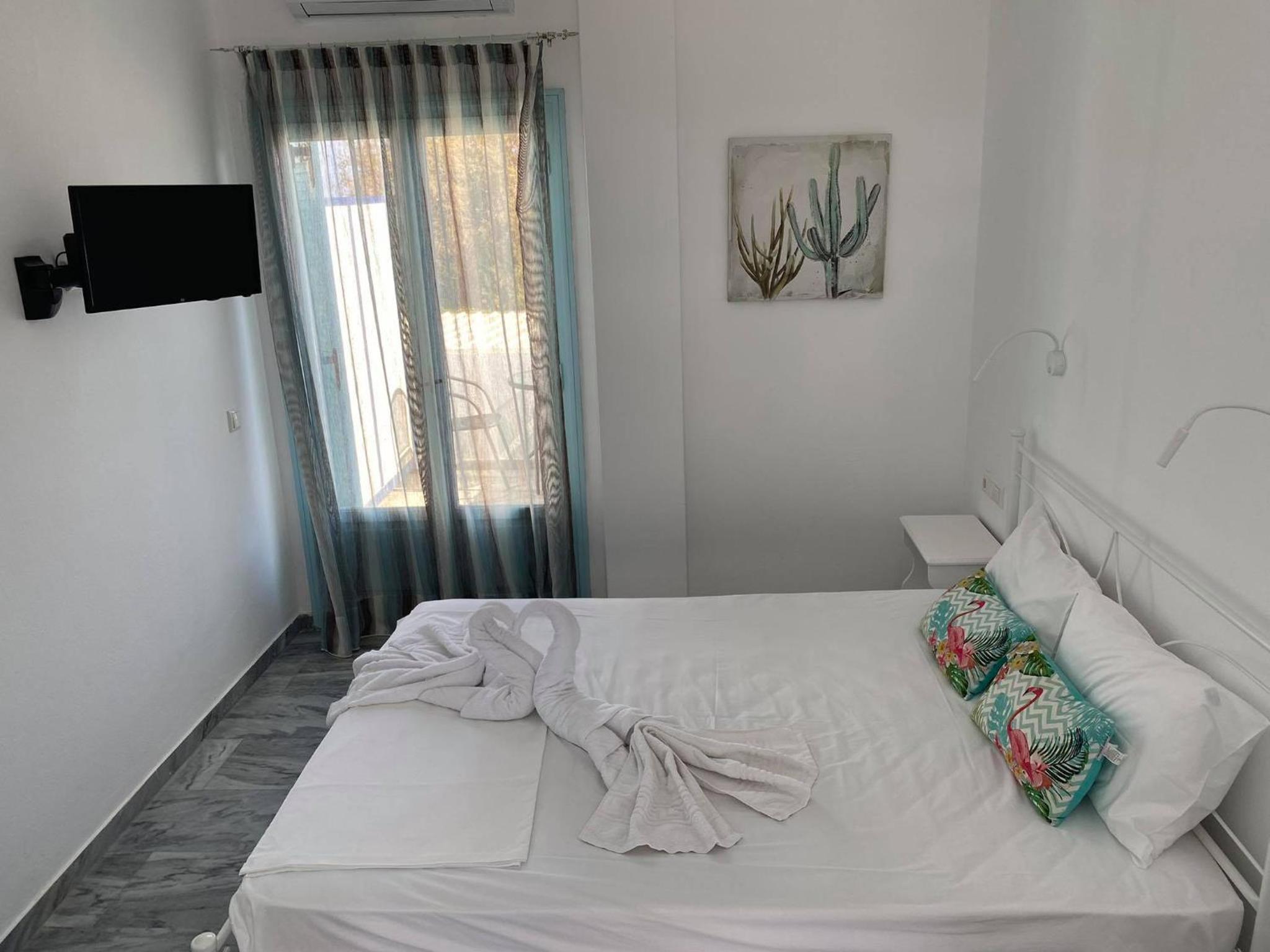 Double Room with Sea View - Photo 1