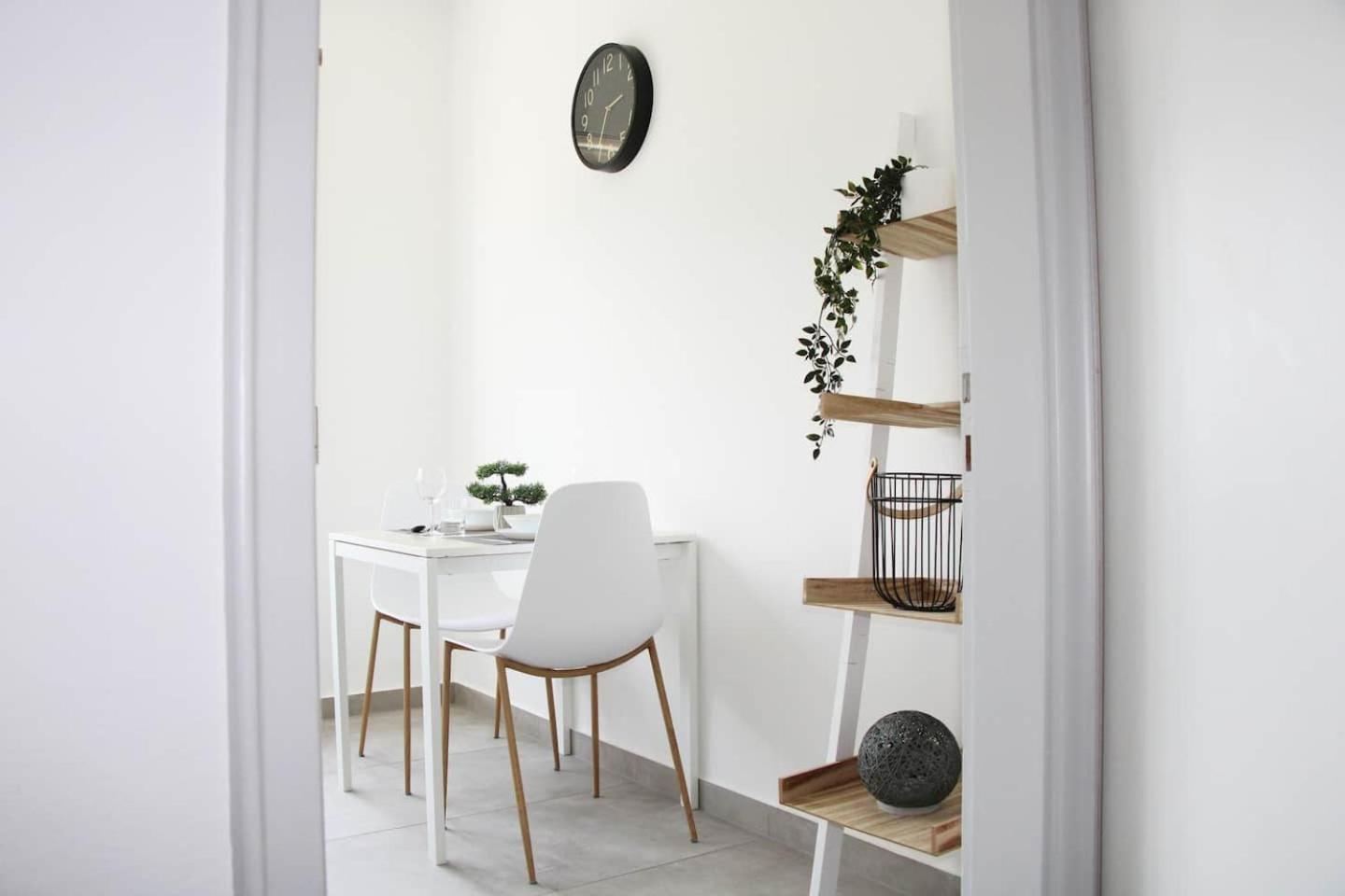 One-Bedroom Apartment - Photo 14
