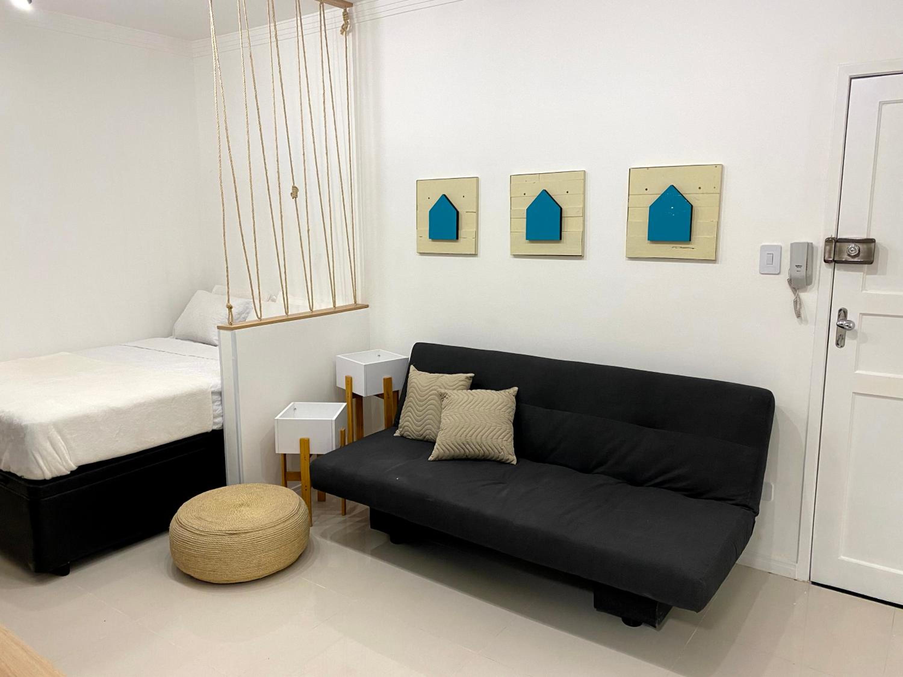 Studio Apartment - Photo 21
