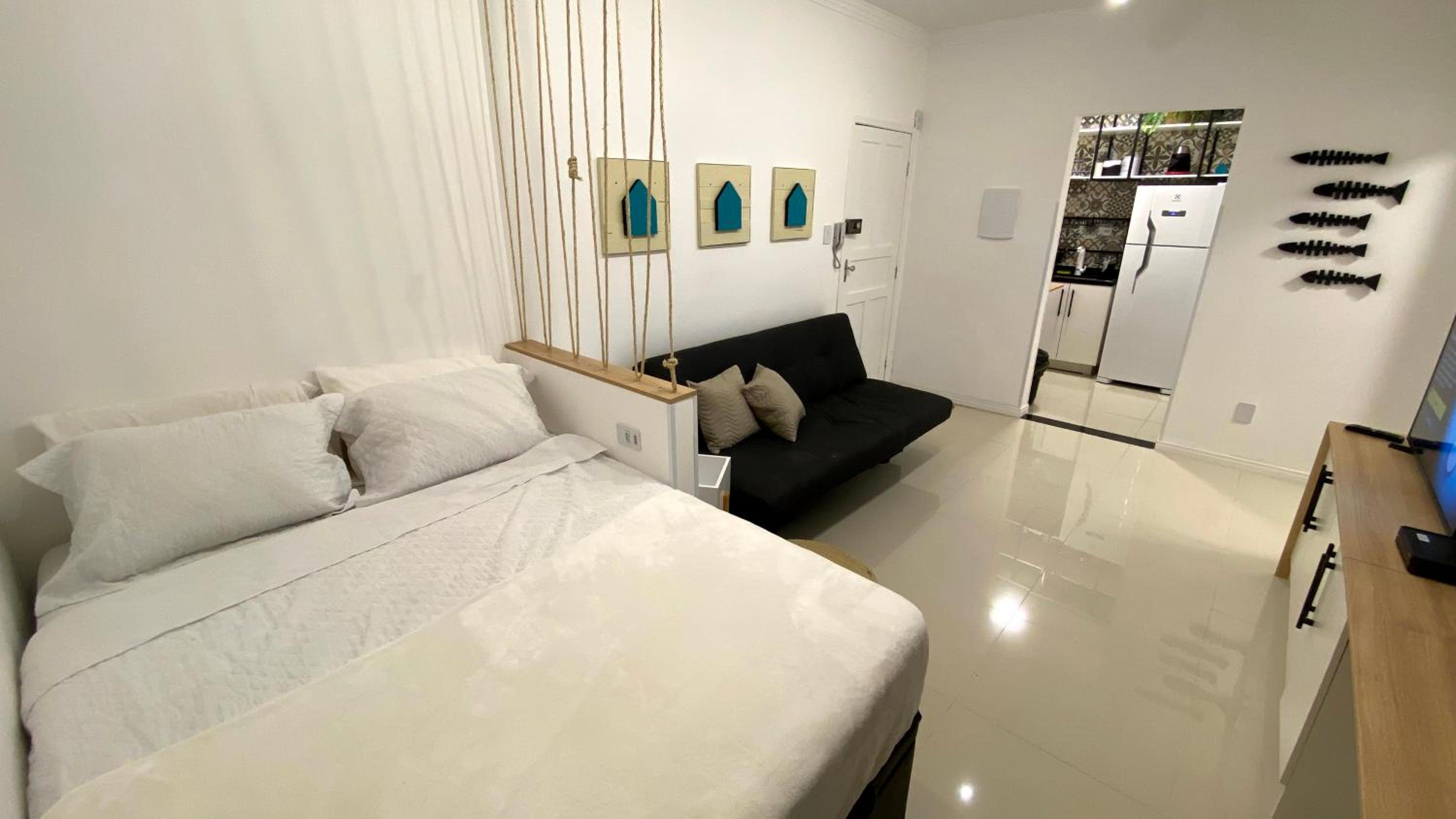 Studio Apartment - Photo 20